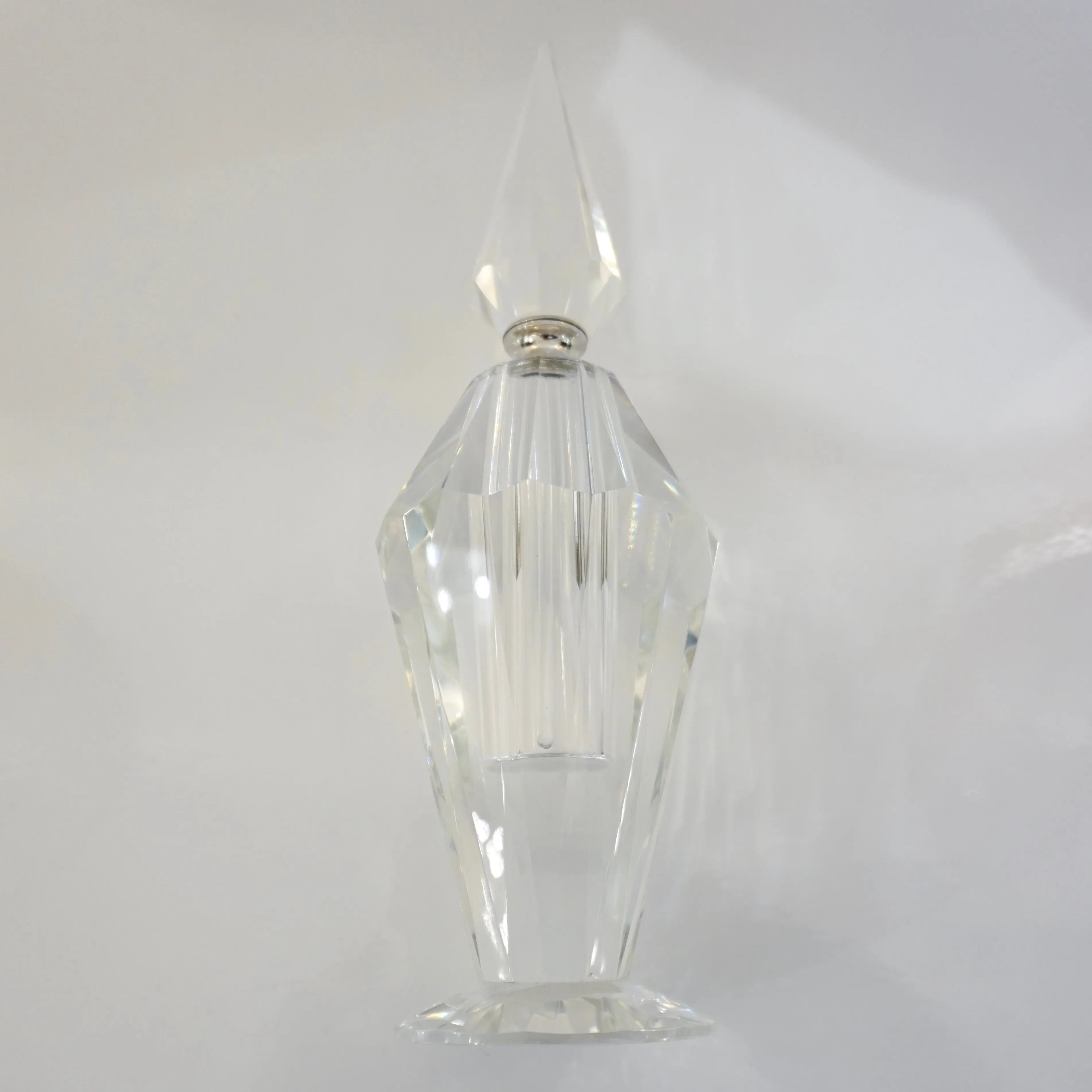 1950s American Vintage Diamond Cut Multi Faceted Tall Crystal Perfume Bottle