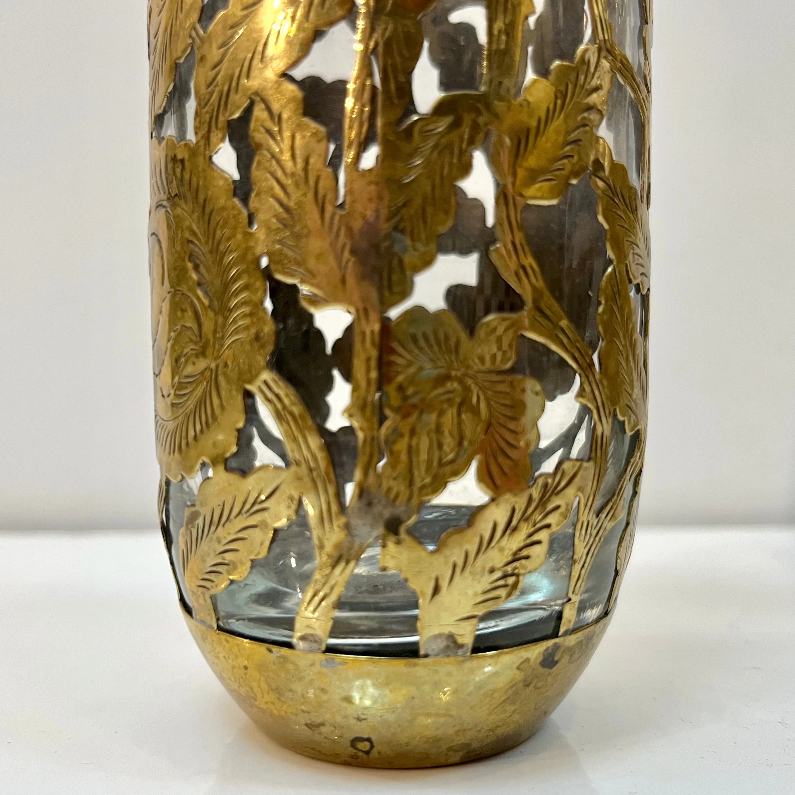 1960s Mexican Pair Drinking Glasses Encased in Etched Cutwork Floral Brass Decor