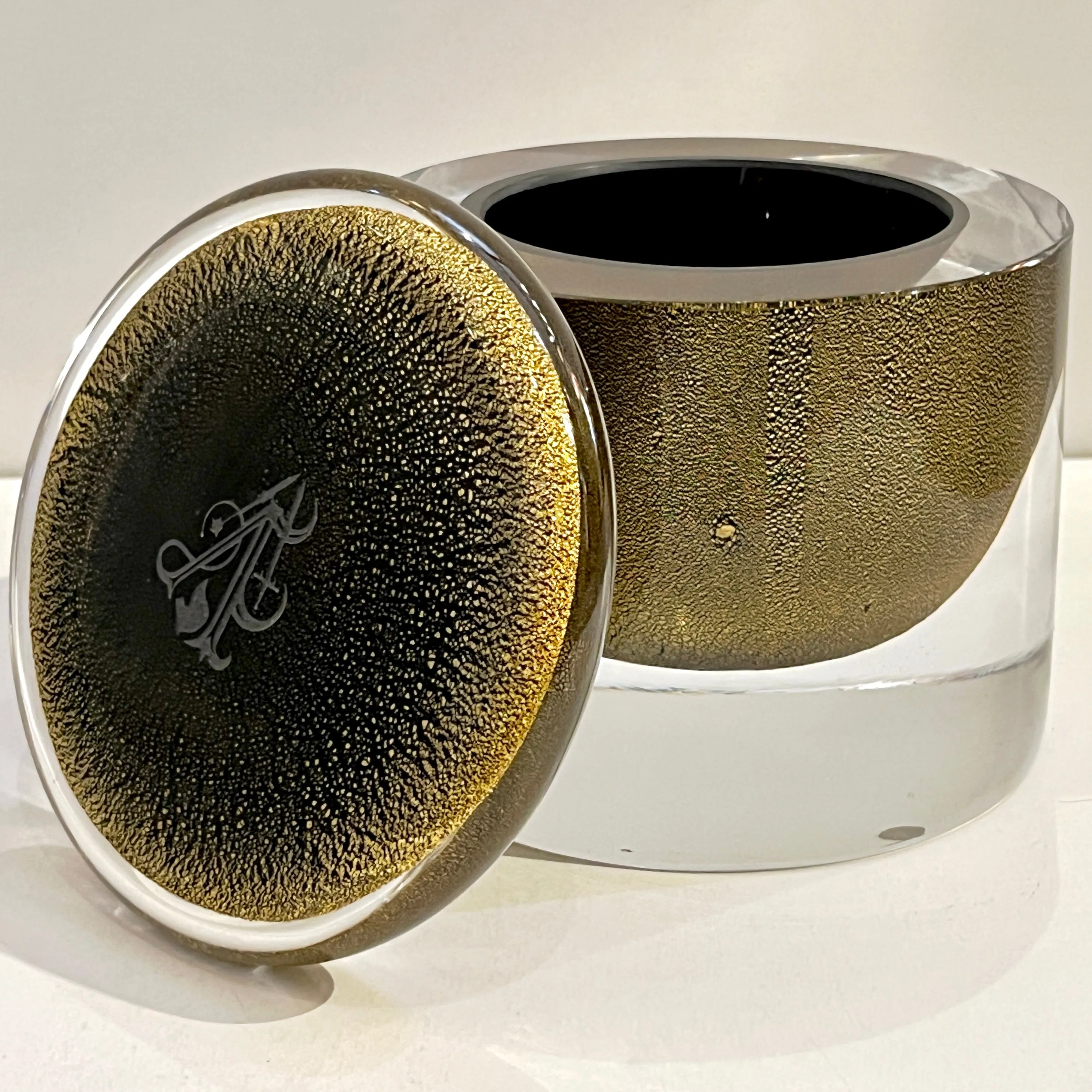 1980 Italian Crystal & Black Murano Glass Round Box Worked with 24Kt Gold Dust