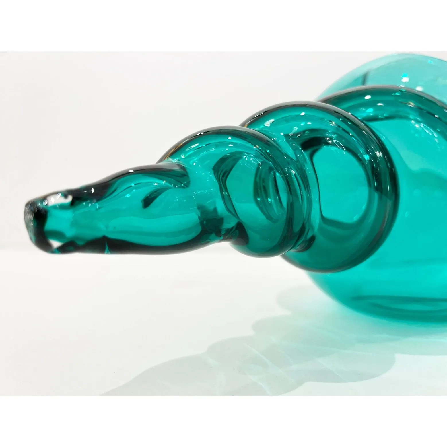 1980 Romano Don Italian Modern Aqua Turquoise Murano Art Glass Spire Shell Bowl