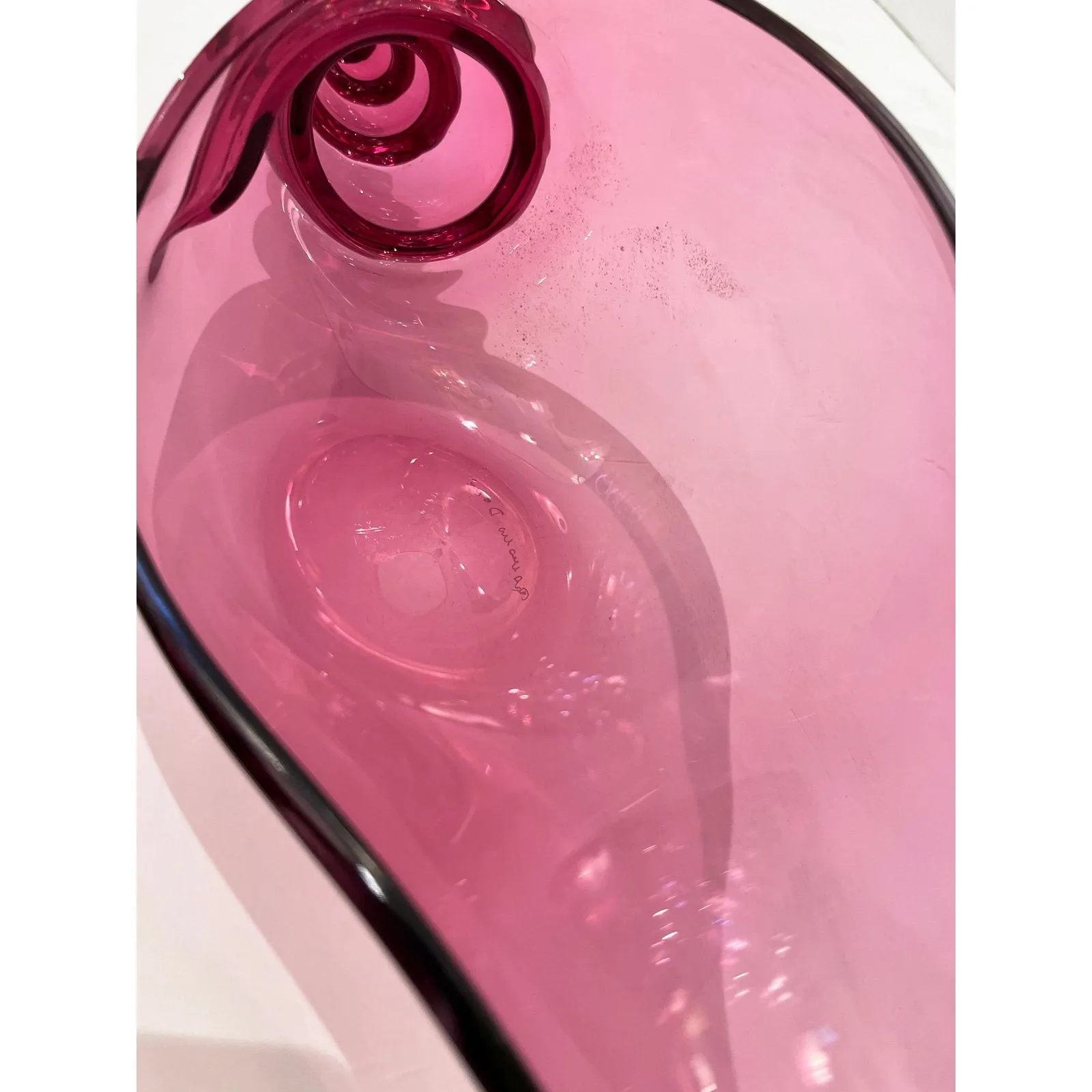 1980 Romano Don Italian Modern Fuchsia Coral  Murano Art Glass Spire Shell Bowl