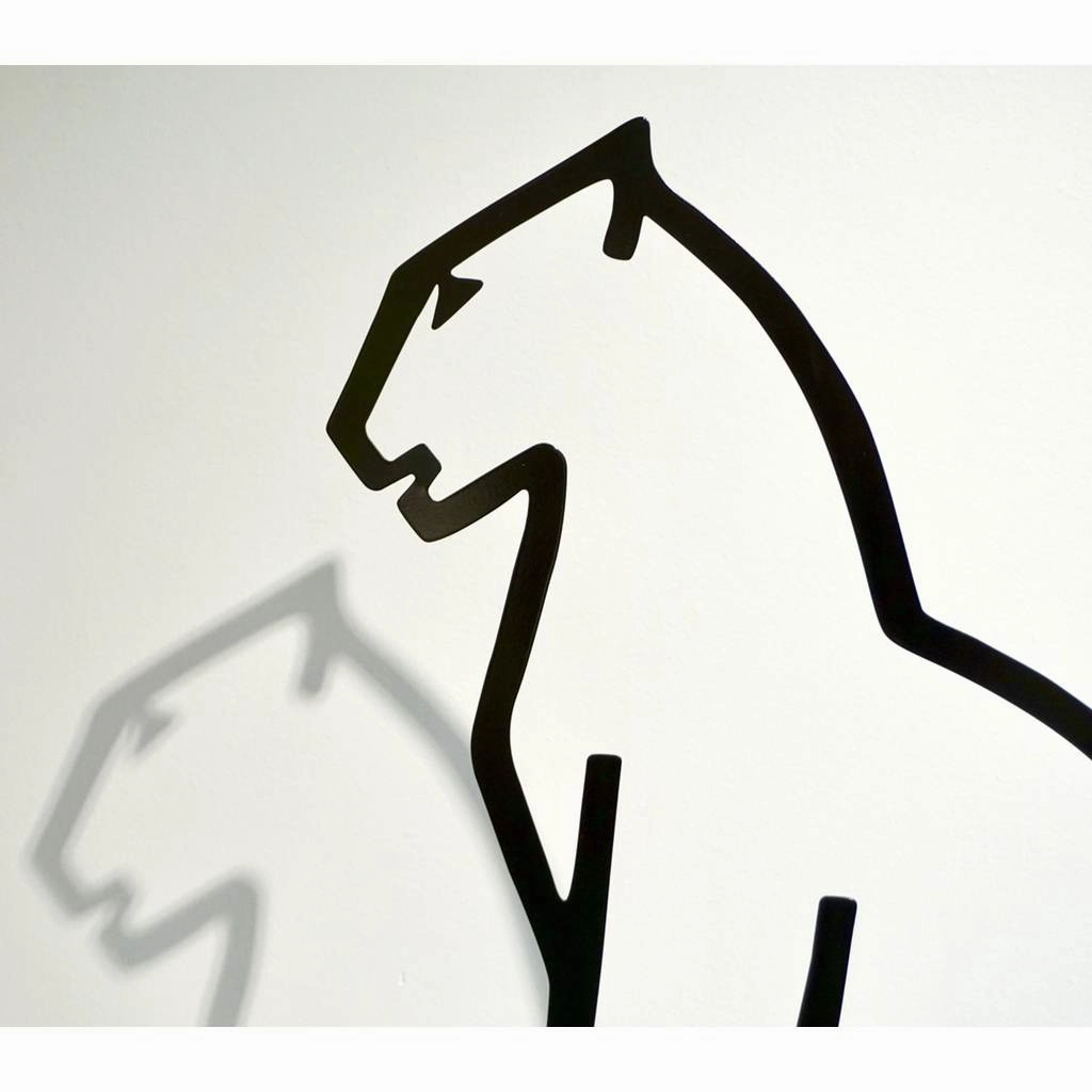 1980 Italian Minimalist Design Black Lacquered Iron Panther Silhouette Sculpture