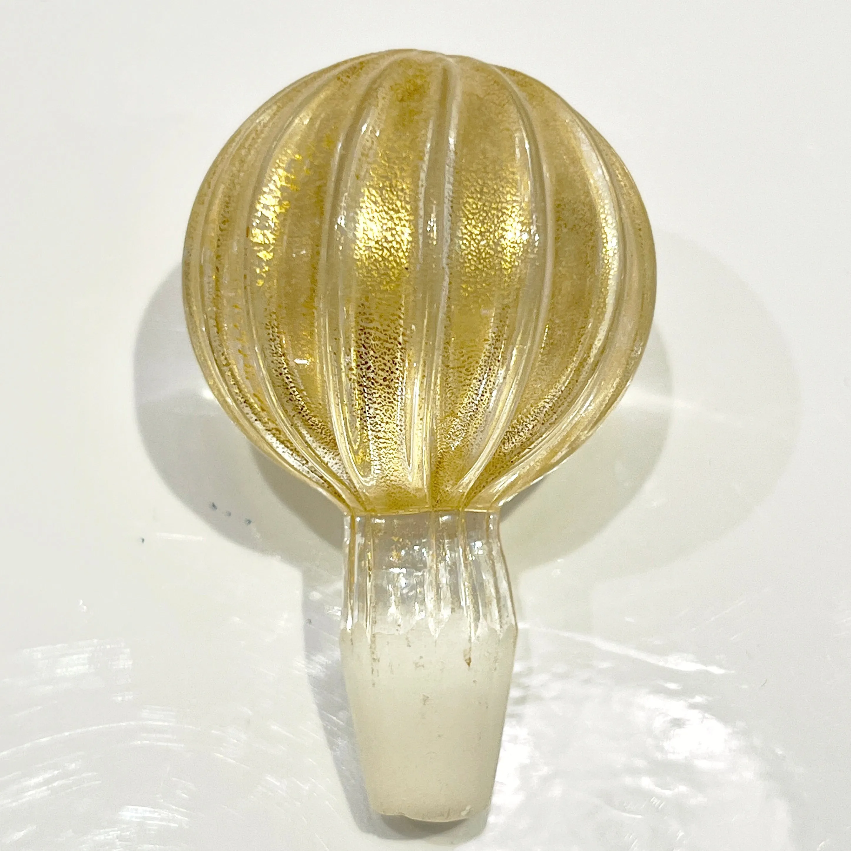 A. Don 1970s Vintage Italian Crystal & Gold Murano Glass Bottle with Stopper