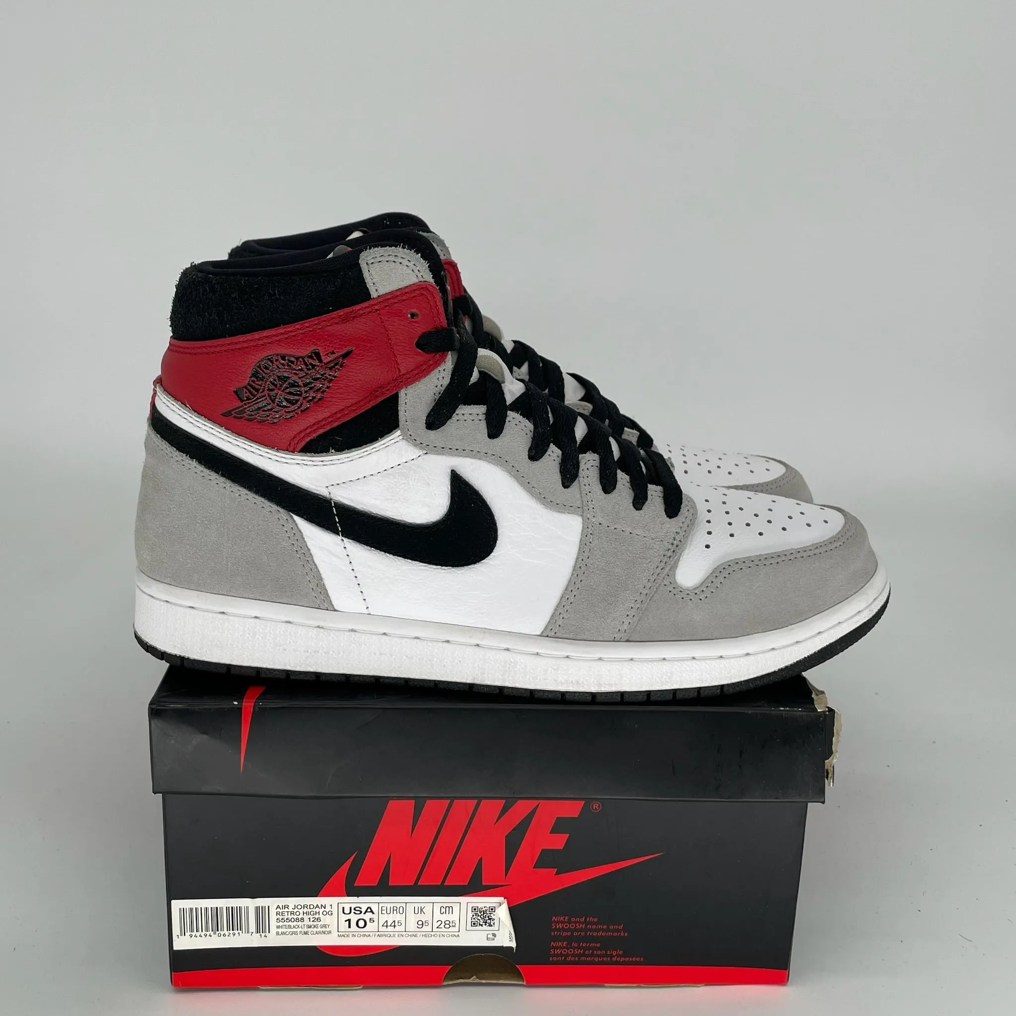 AIR JORDAN 1 LIGHT SMOKE GREY SIZE 10.5 555088-126