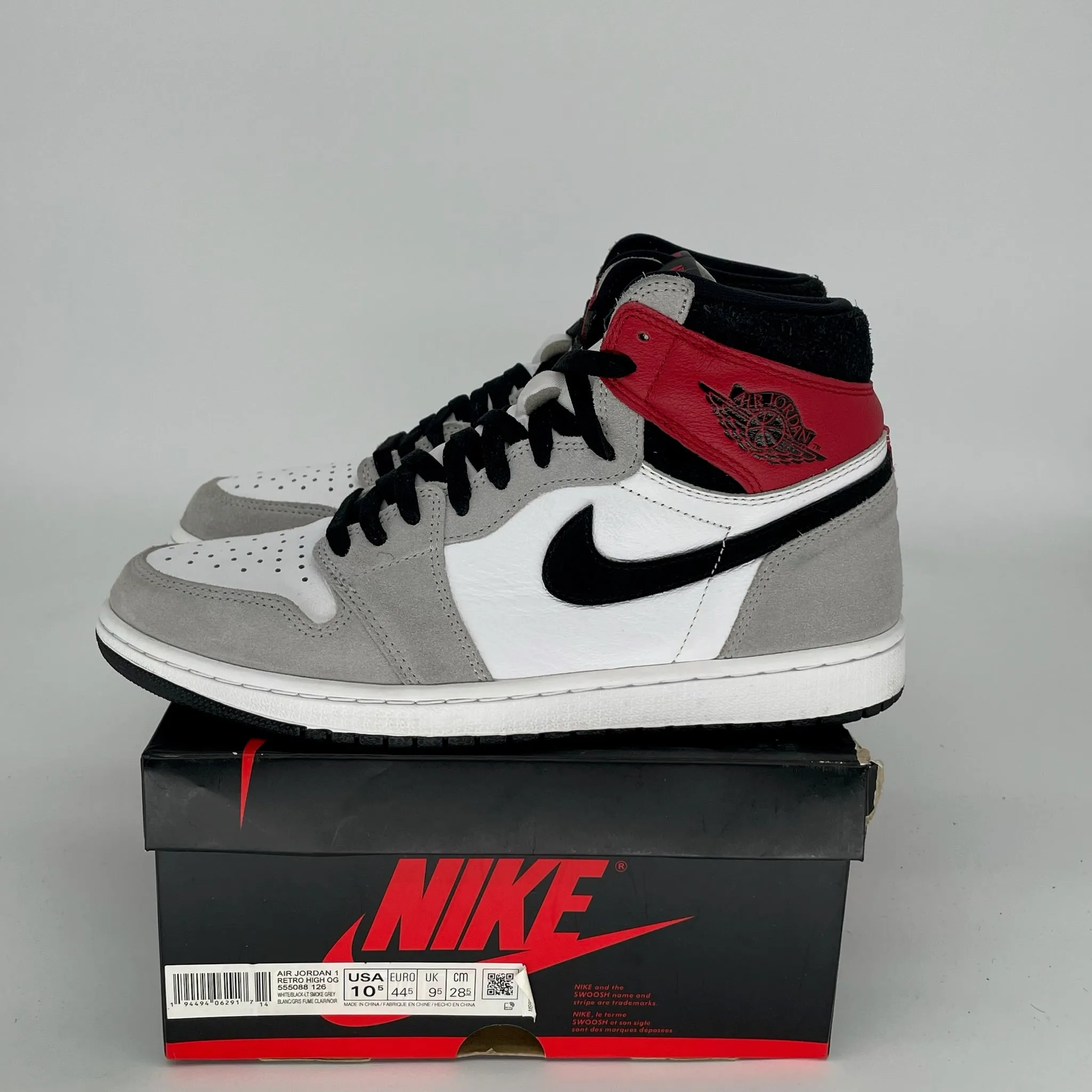 AIR JORDAN 1 LIGHT SMOKE GREY SIZE 10.5 555088-126