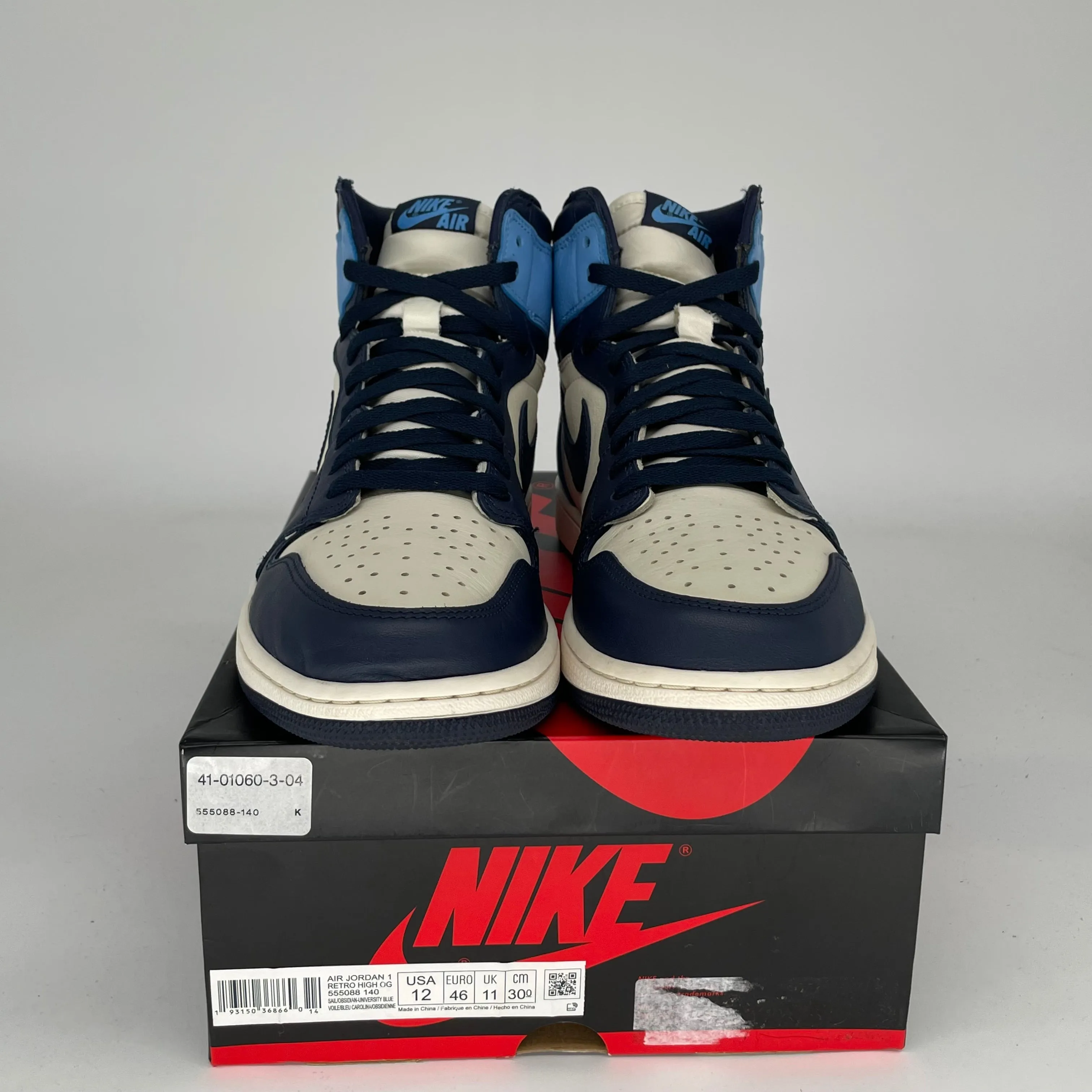 AIR JORDAN 1 OBSIDIAN SIZE 12 555088-140