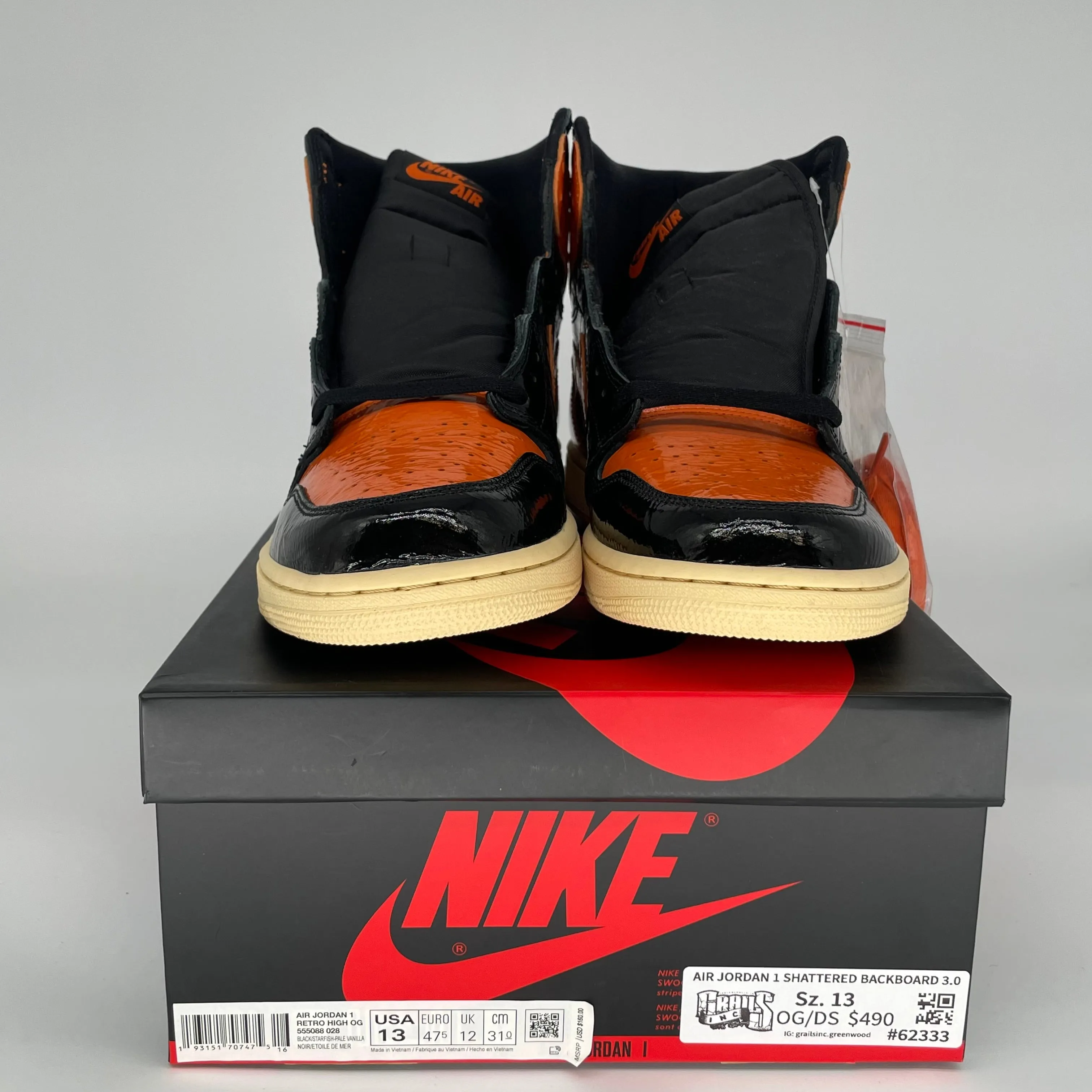 AIR JORDAN 1 SHATTERED BACKBOARD 3.0 SIZE 13 555088-028