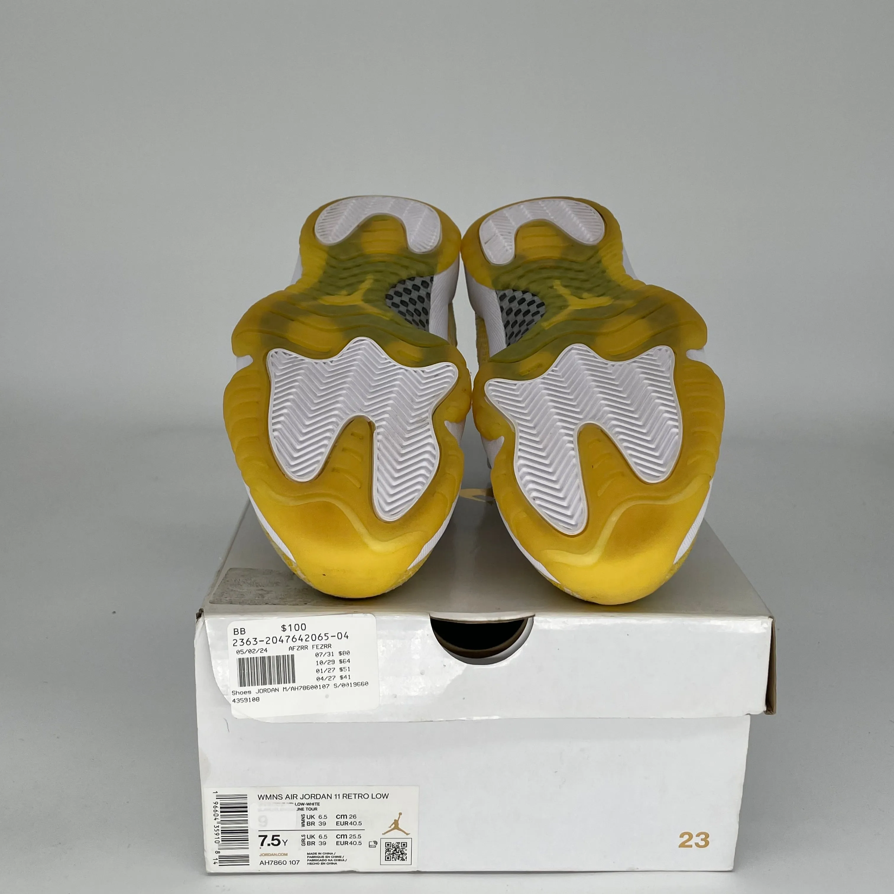 AIR JORDAN 11 LOW YELLOW SNAKESKIN W SIZE 7.5/9W AH7860-107