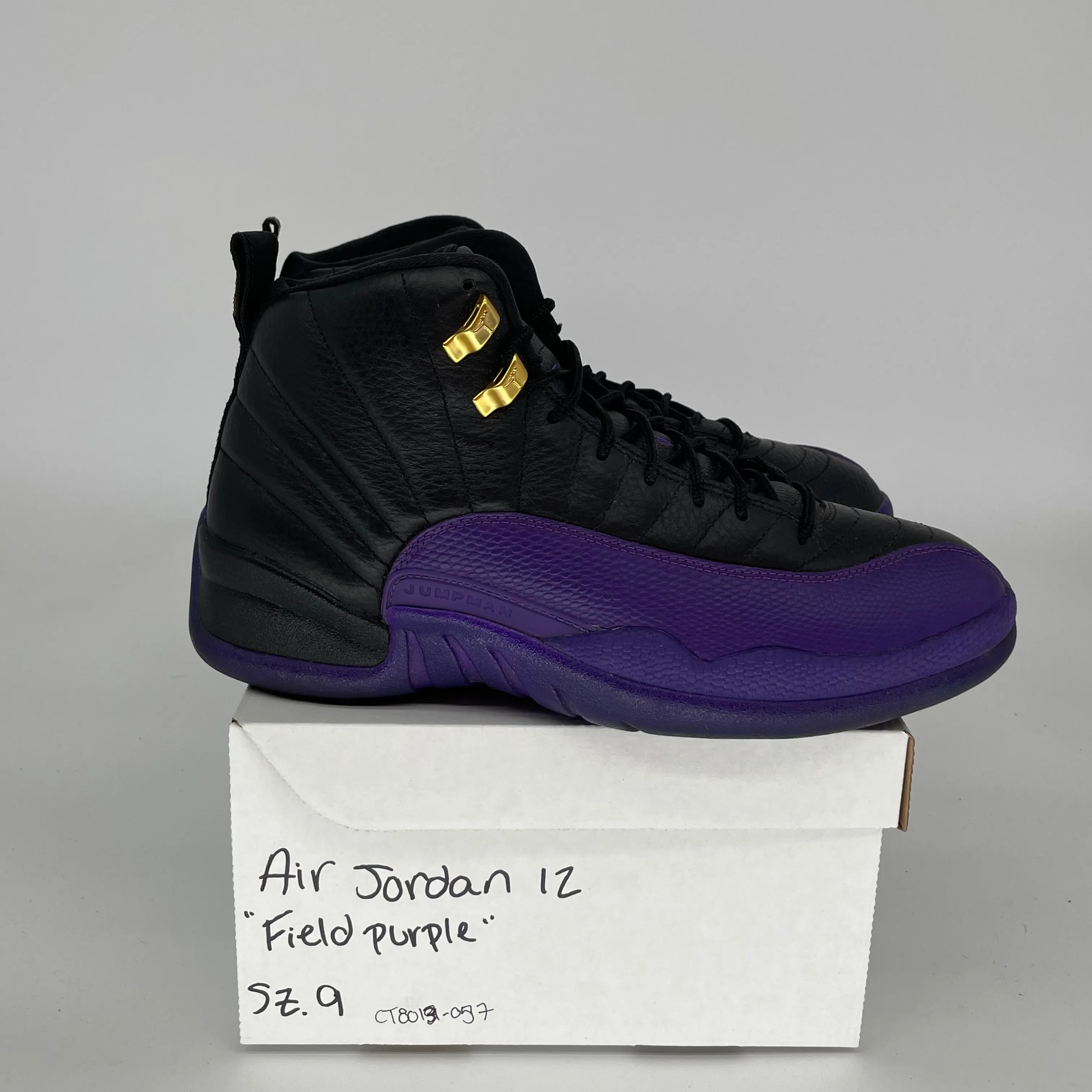 AIR JORDAN 12 FIELD PURPLE SIZE 9 CT8013-057