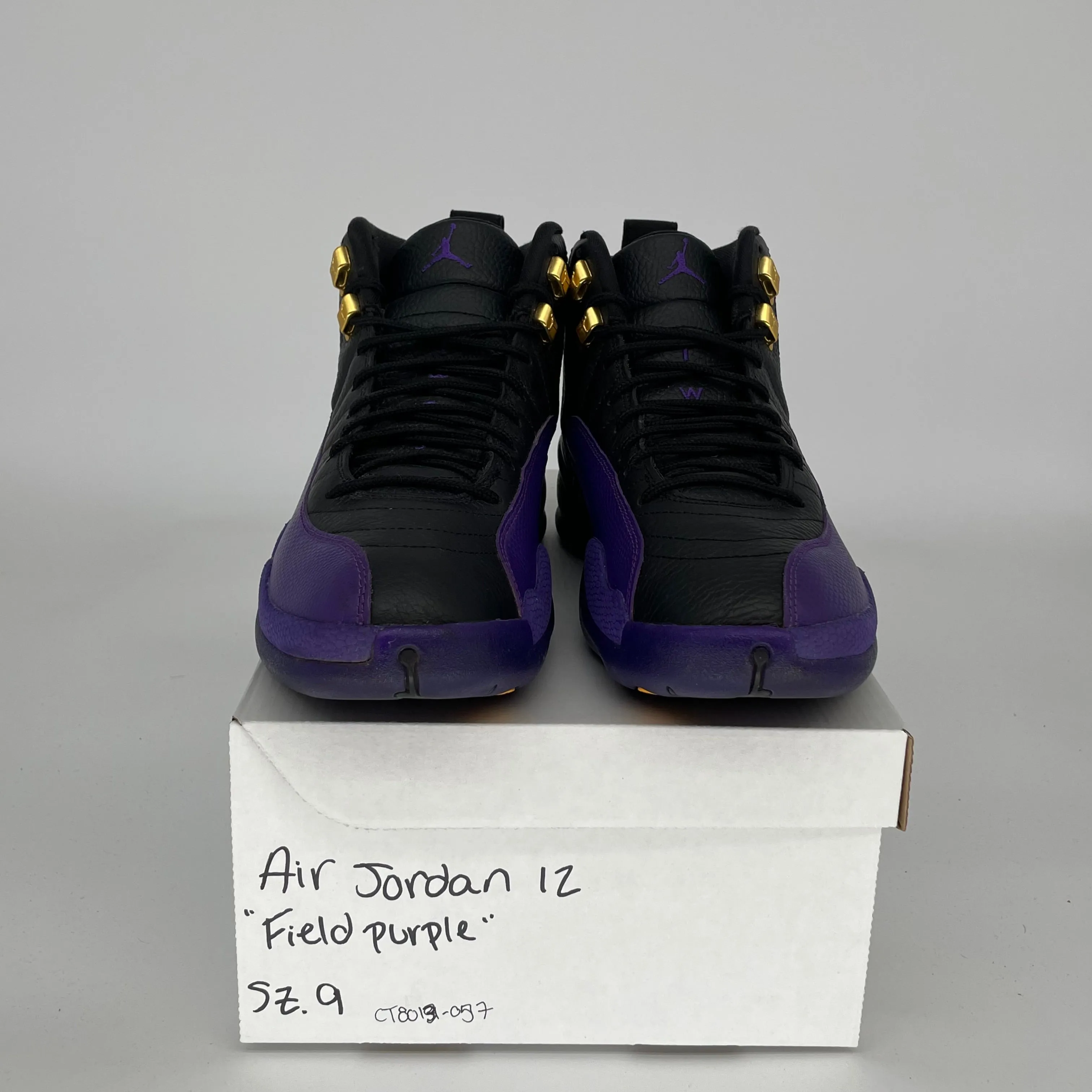 AIR JORDAN 12 FIELD PURPLE SIZE 9 CT8013-057