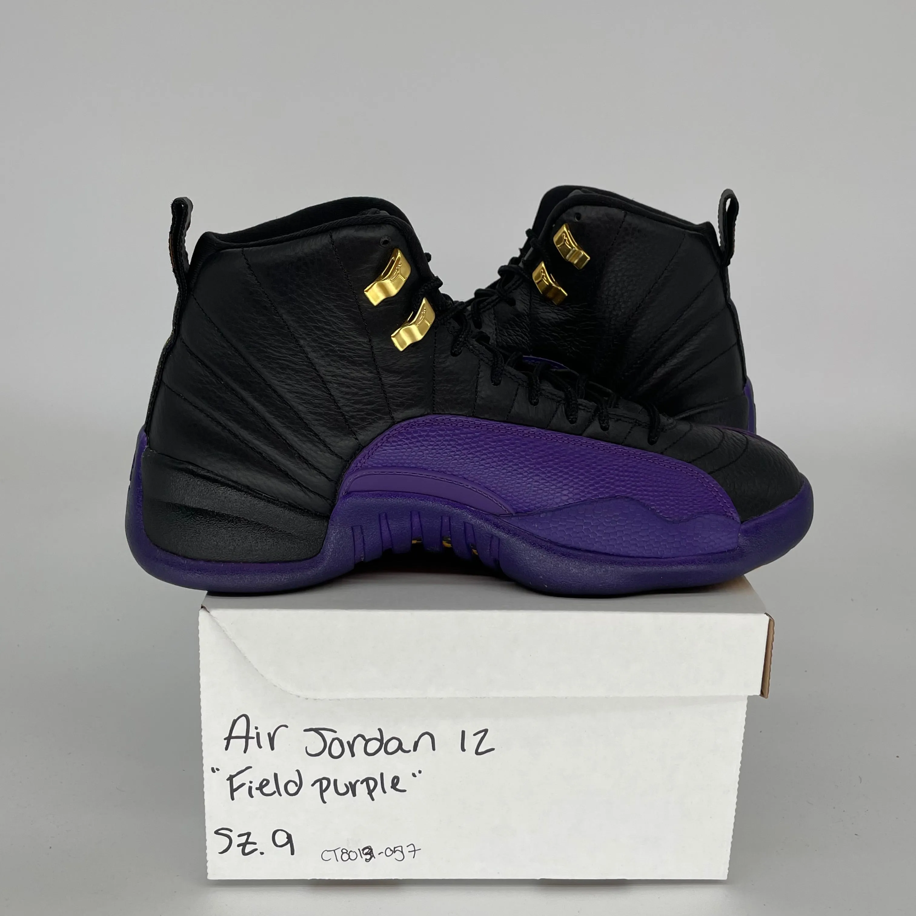AIR JORDAN 12 FIELD PURPLE SIZE 9 CT8013-057