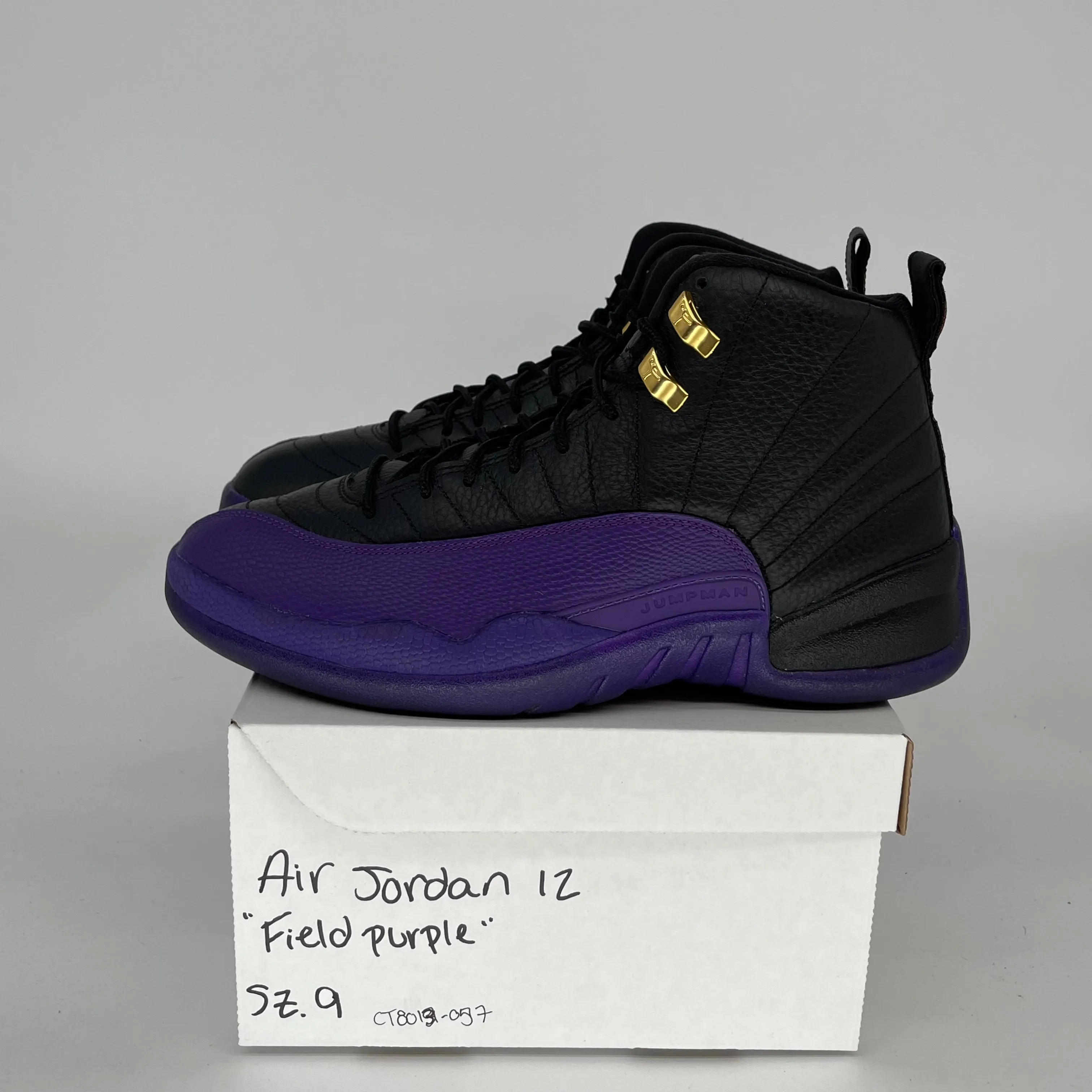 AIR JORDAN 12 FIELD PURPLE SIZE 9 CT8013-057
