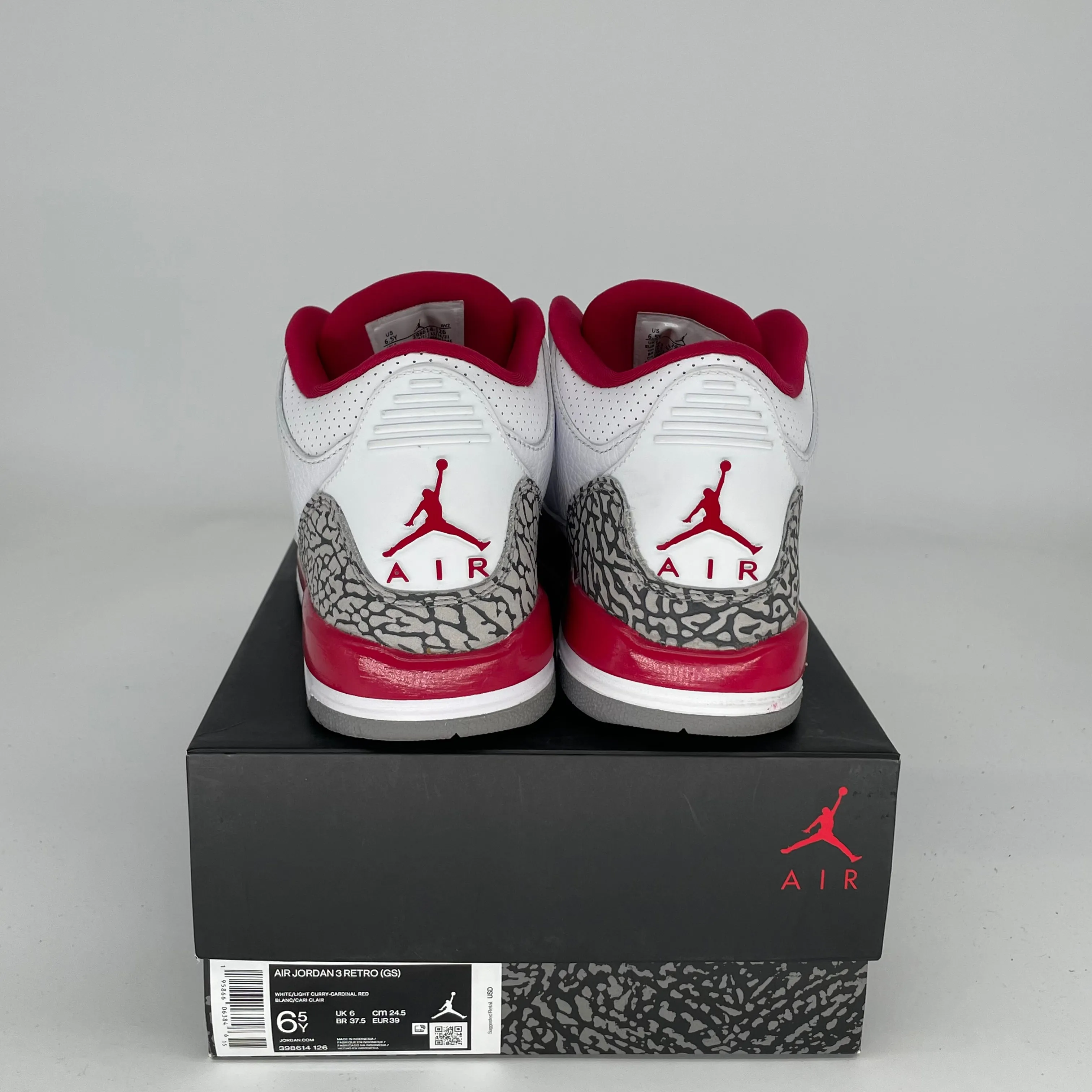 AIR JORDAN 3 CARDINAL SIZE 6.5Y 398614-126