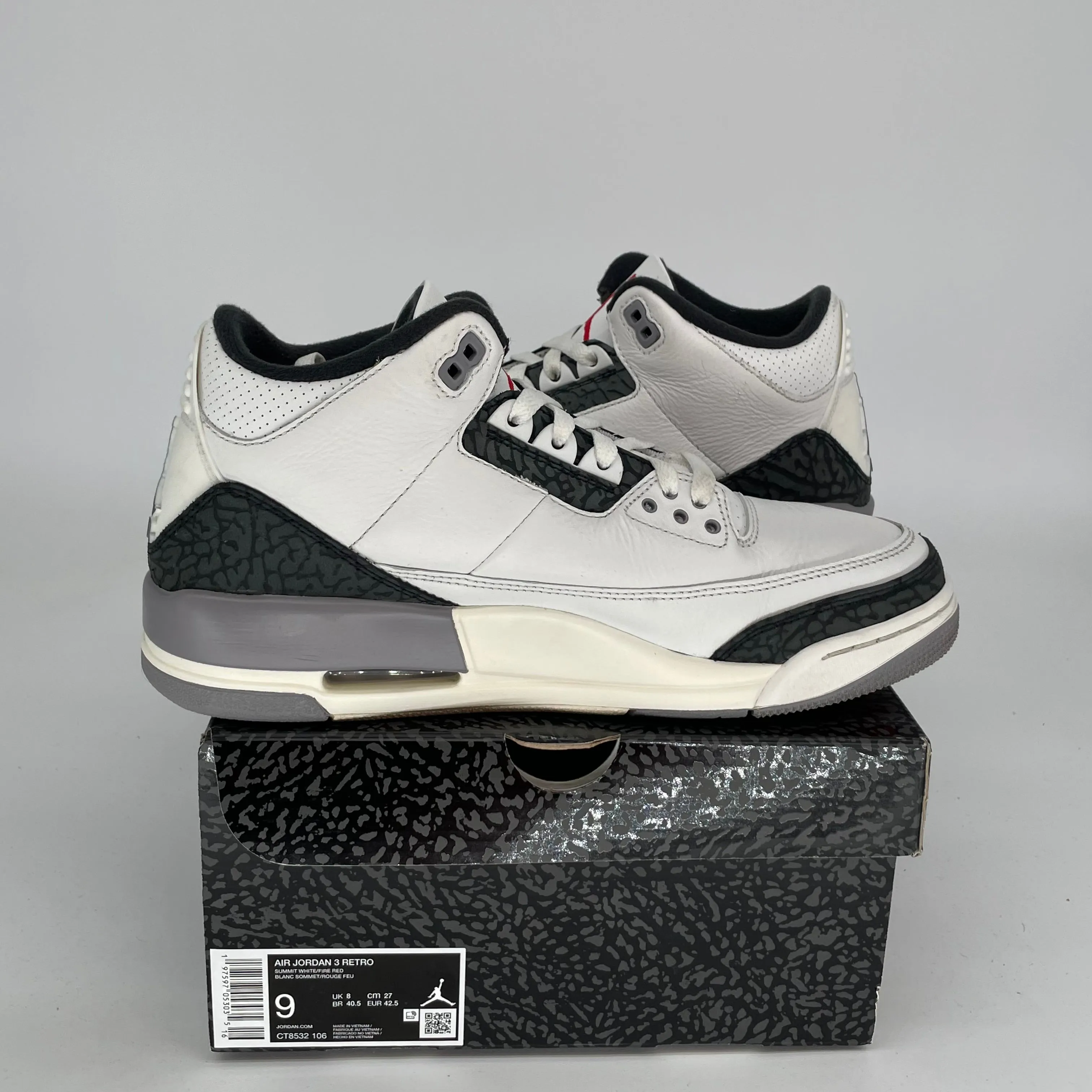 AIR JORDAN 3 CEMENT GREY SIZE 9 CT8532-106