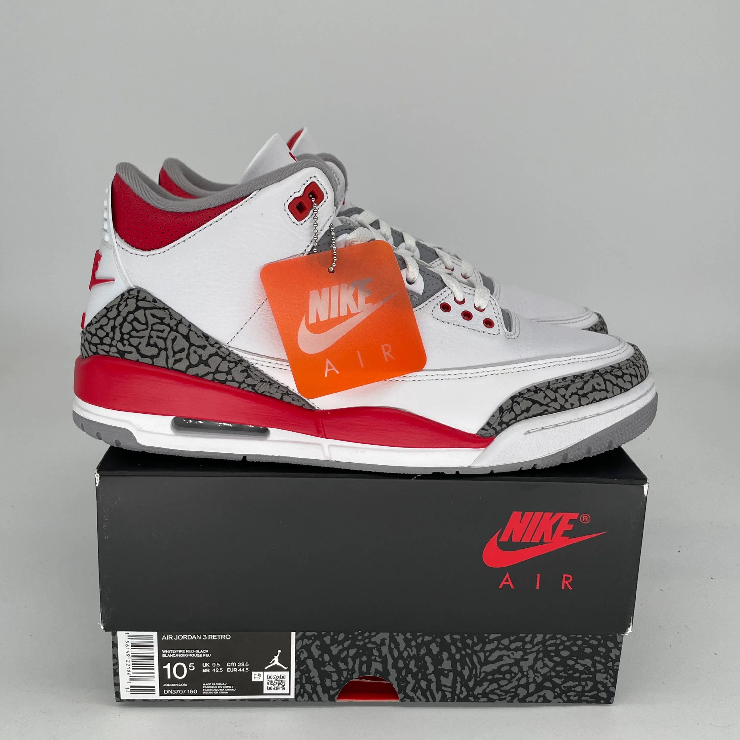 AIR JORDAN 3 FIRE RED SIZE 10.5 DN3707-160