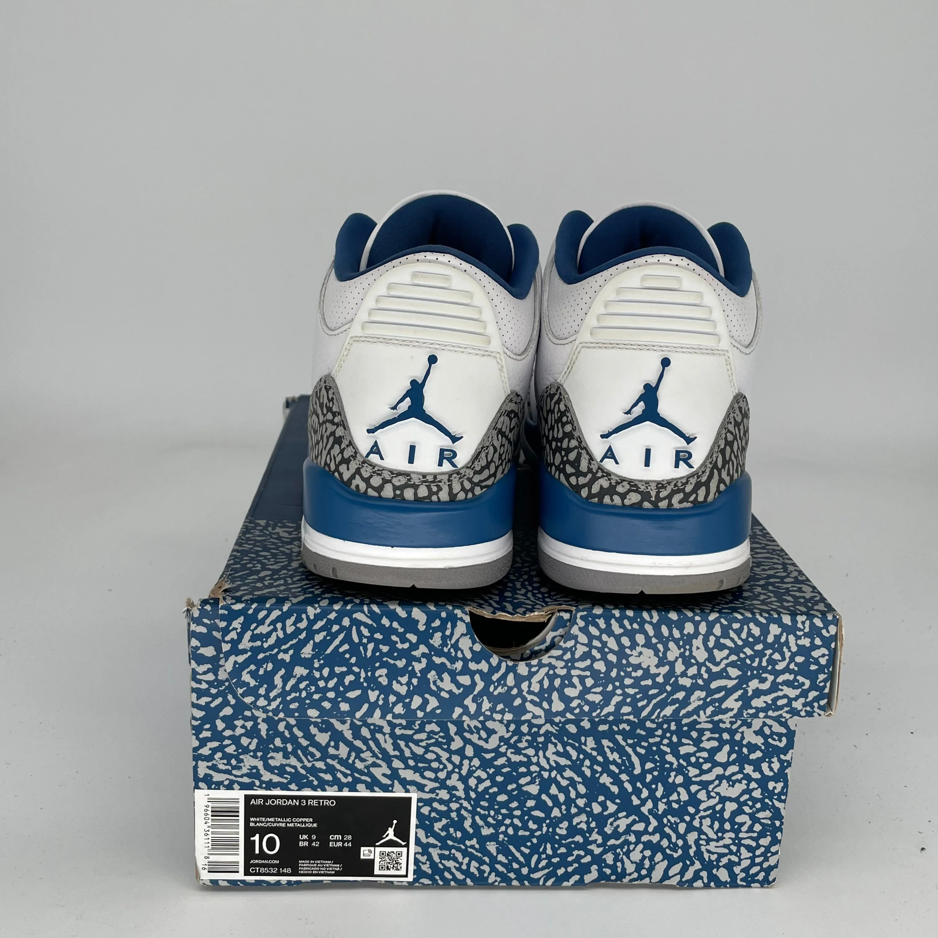 AIR JORDAN 3 WIZARDS SIZE 10 CT8532-148