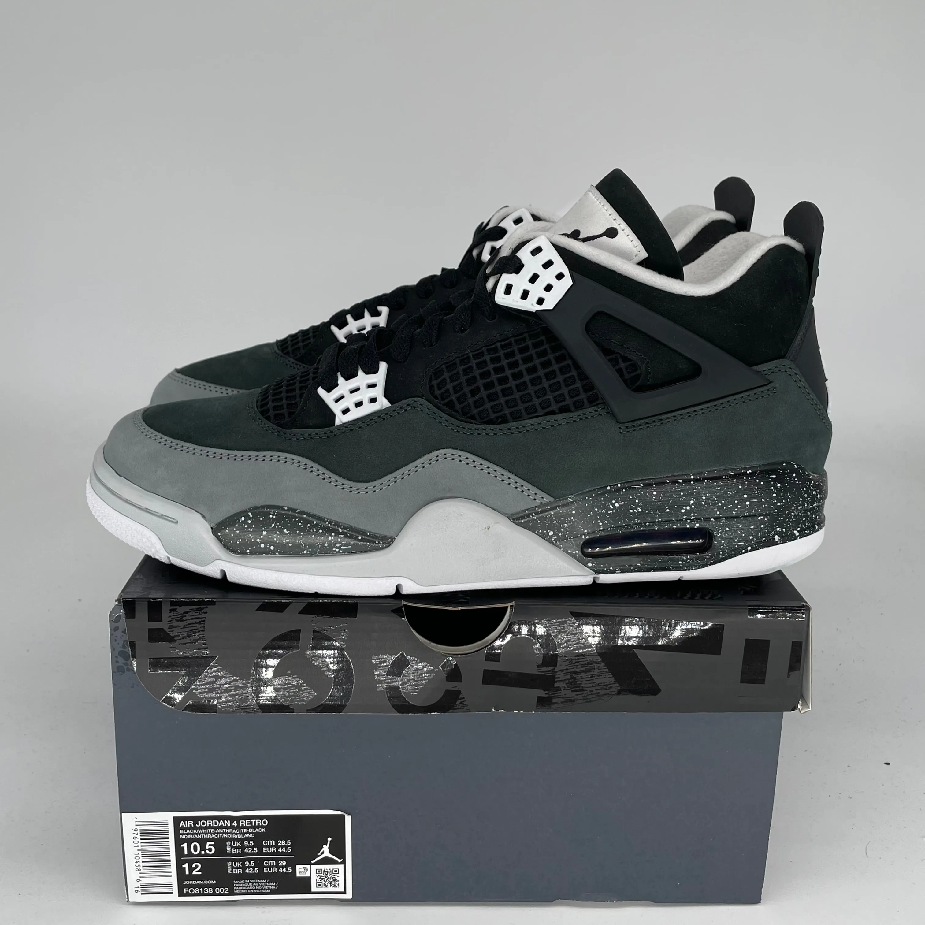 AIR JORDAN 4 FEAR SIZE 10.5 FQ8138-002