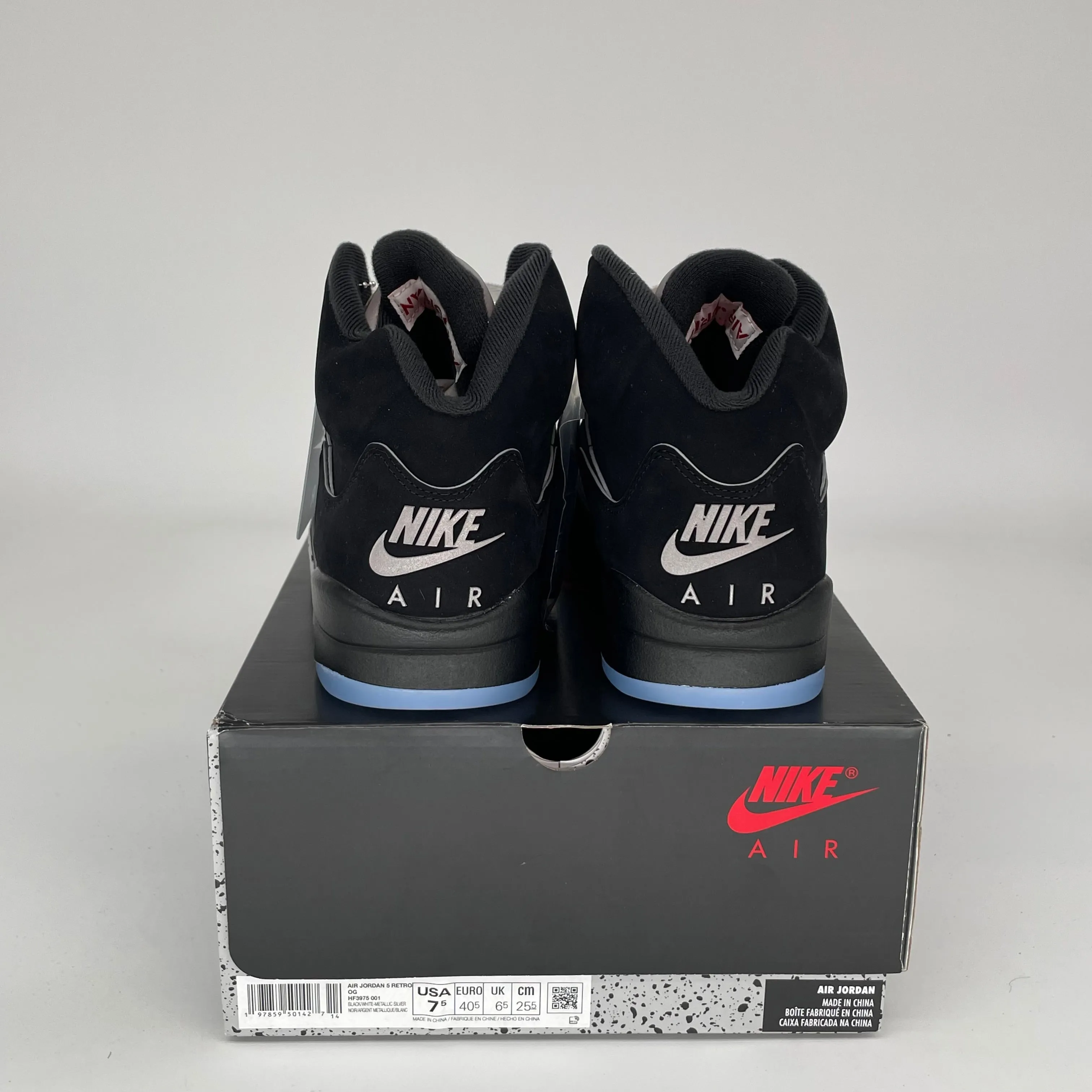AIR JORDAN 5 BLACK METALLIC REIMAGINED SIZE 7.5 HF3975-001