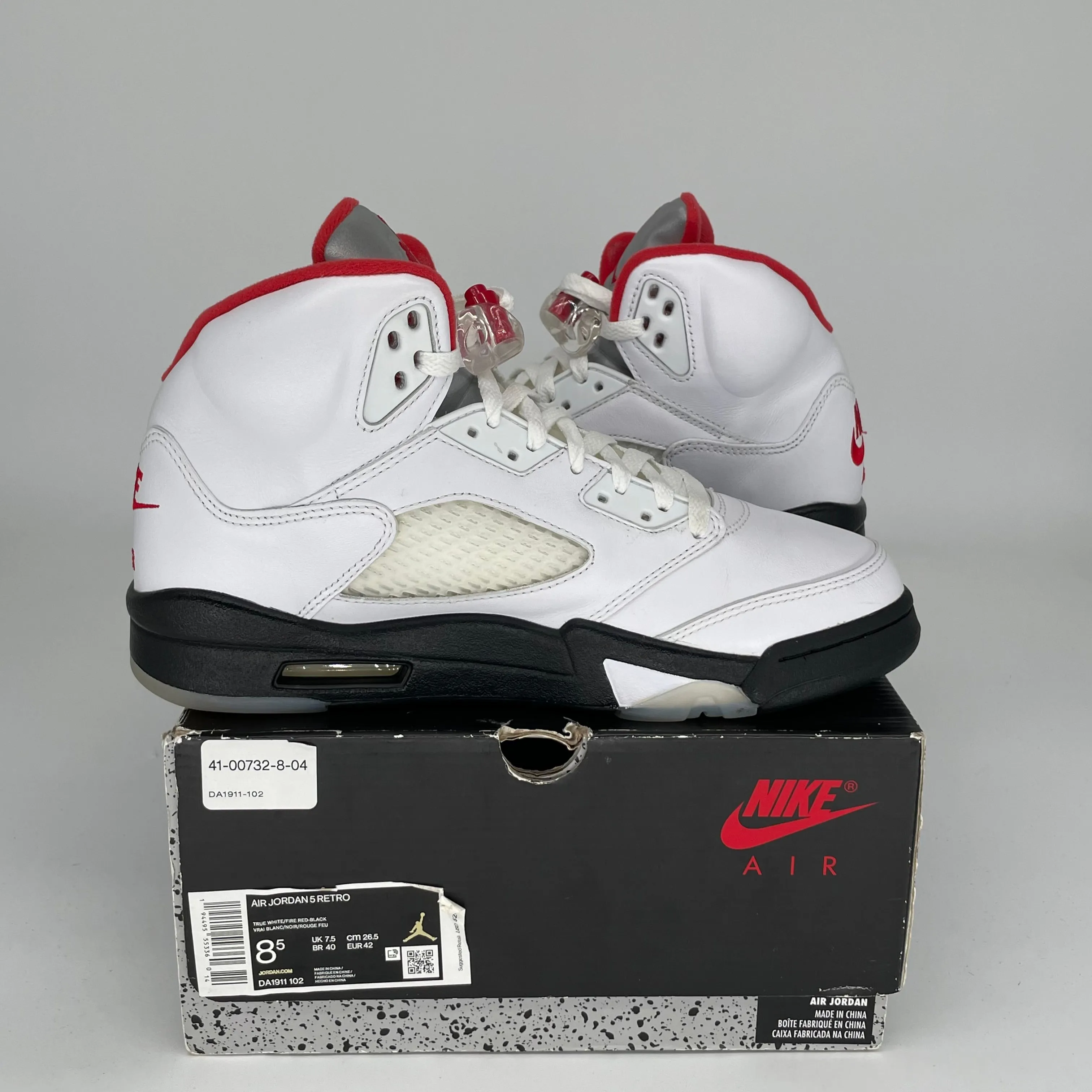 AIR JORDAN 5 FIRE RED SIZE 8.5 DA1911-102