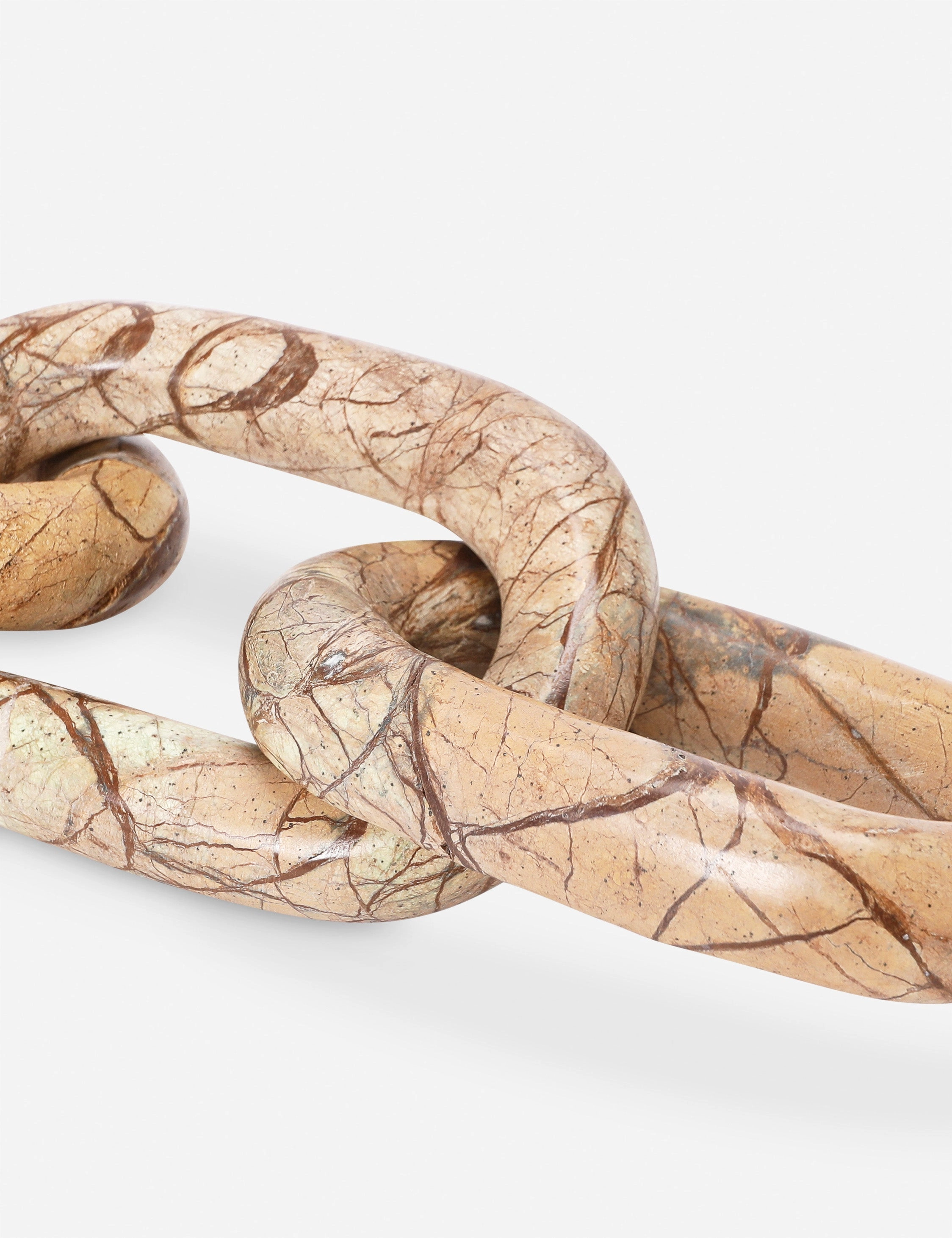 Almarine Chain Dcor