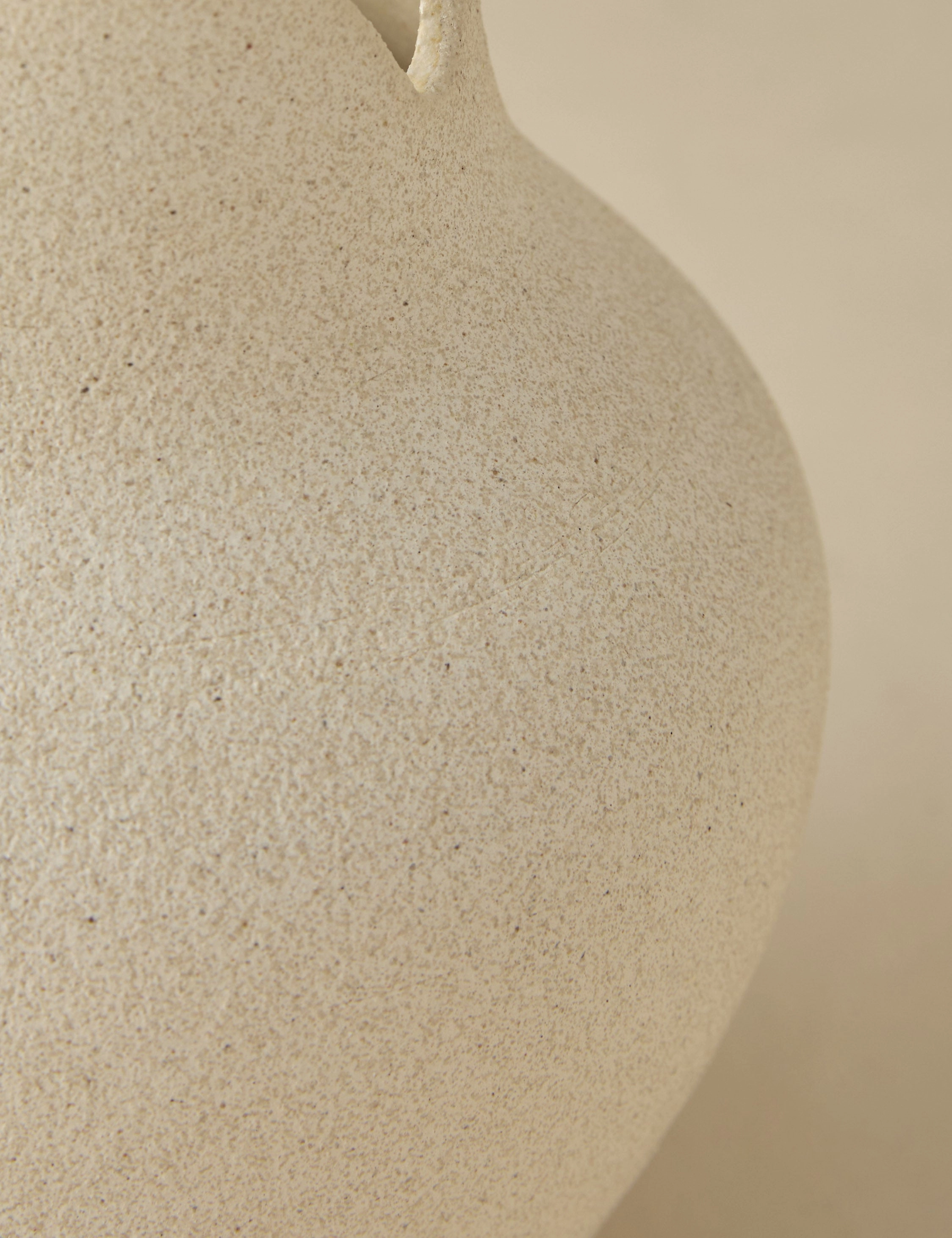Amelia Vase by dum