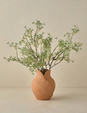 Amelia Vase by dum 