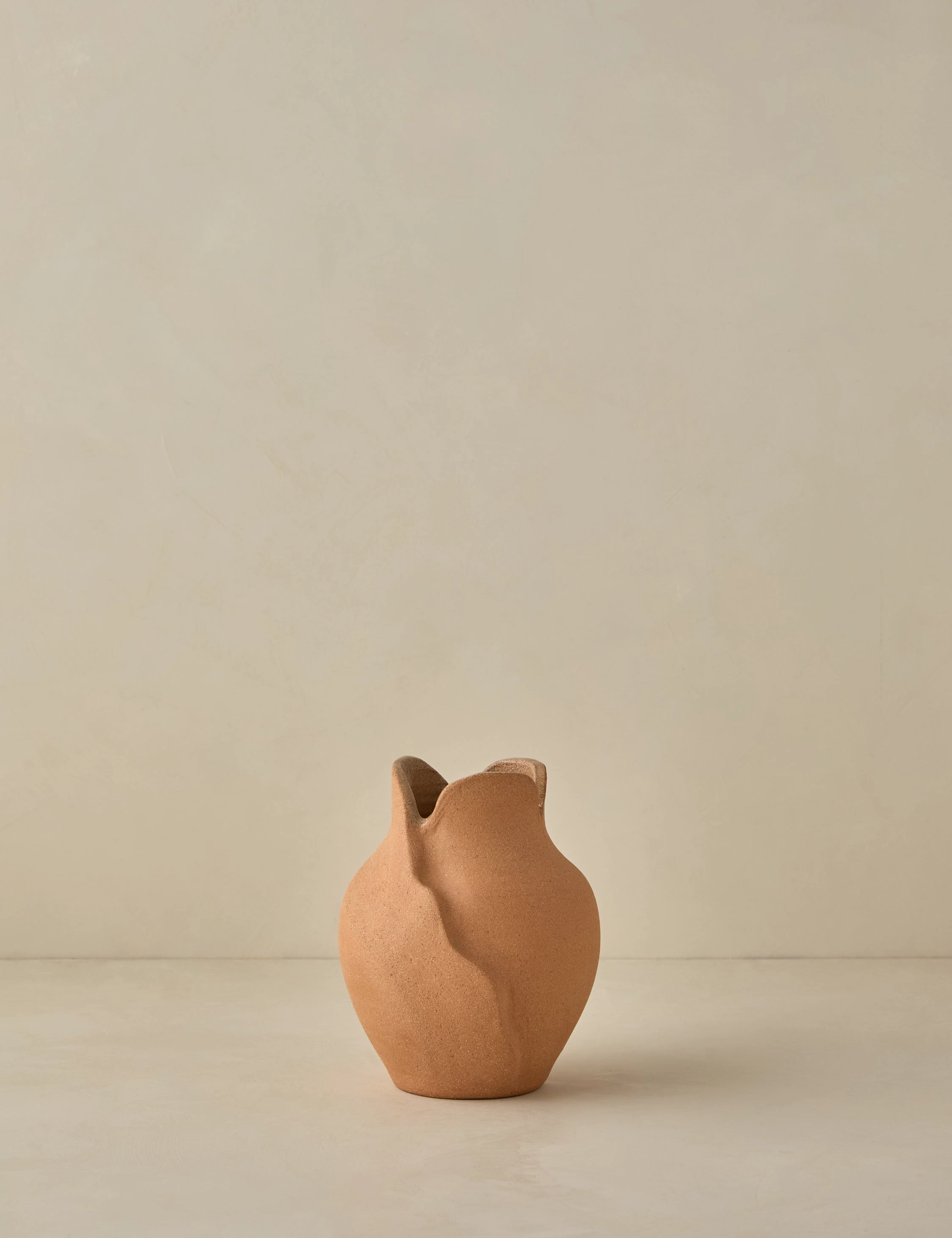 Amelia Vase by dum