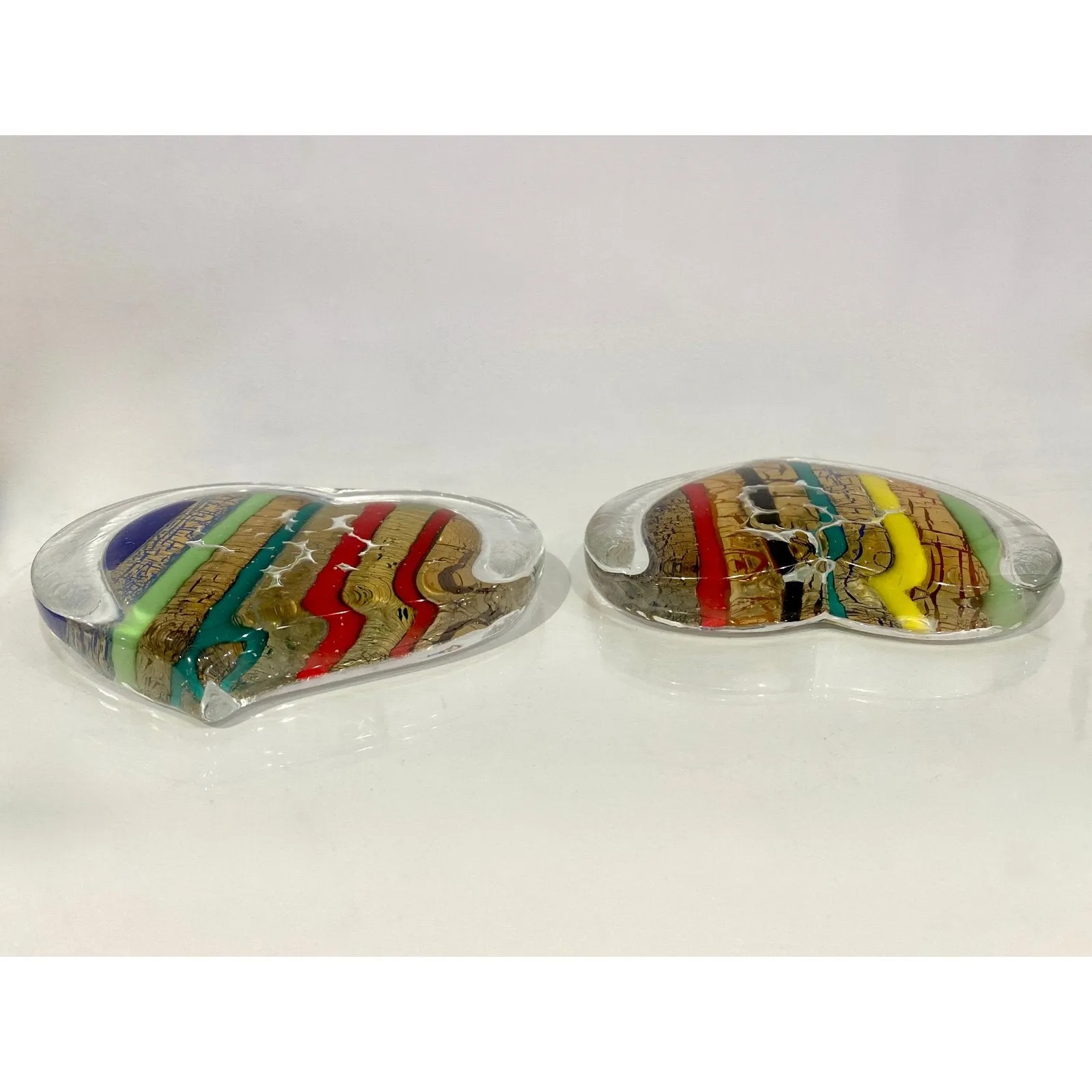 Bespoke Italian Crystal Green Gold Red Murano Glass Heart Shaped Paperweight