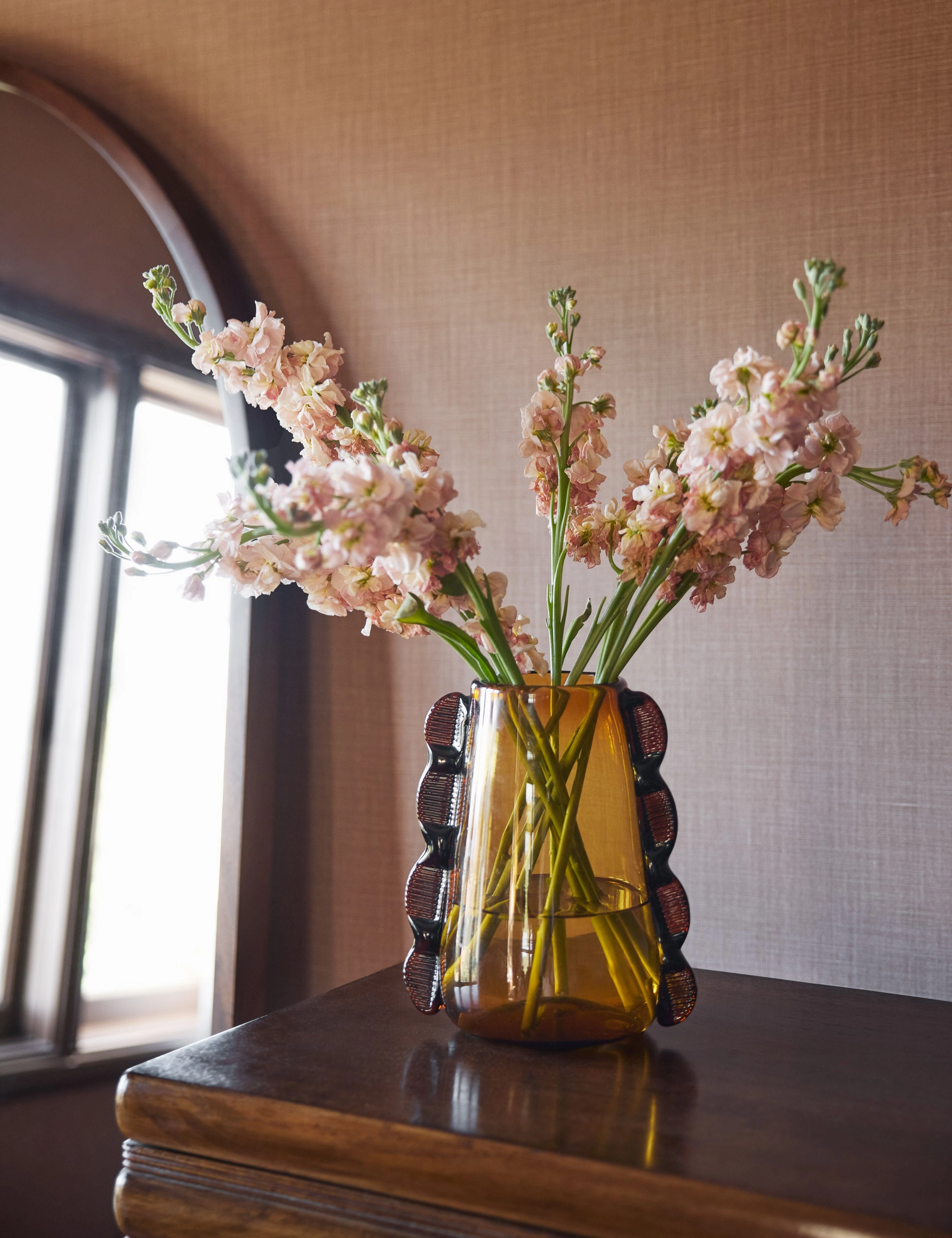 Betta Vase by Meso 