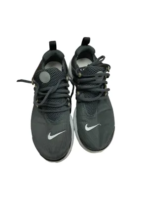 Black & Grey Shoes Sneakers Nike, Size 6 nike