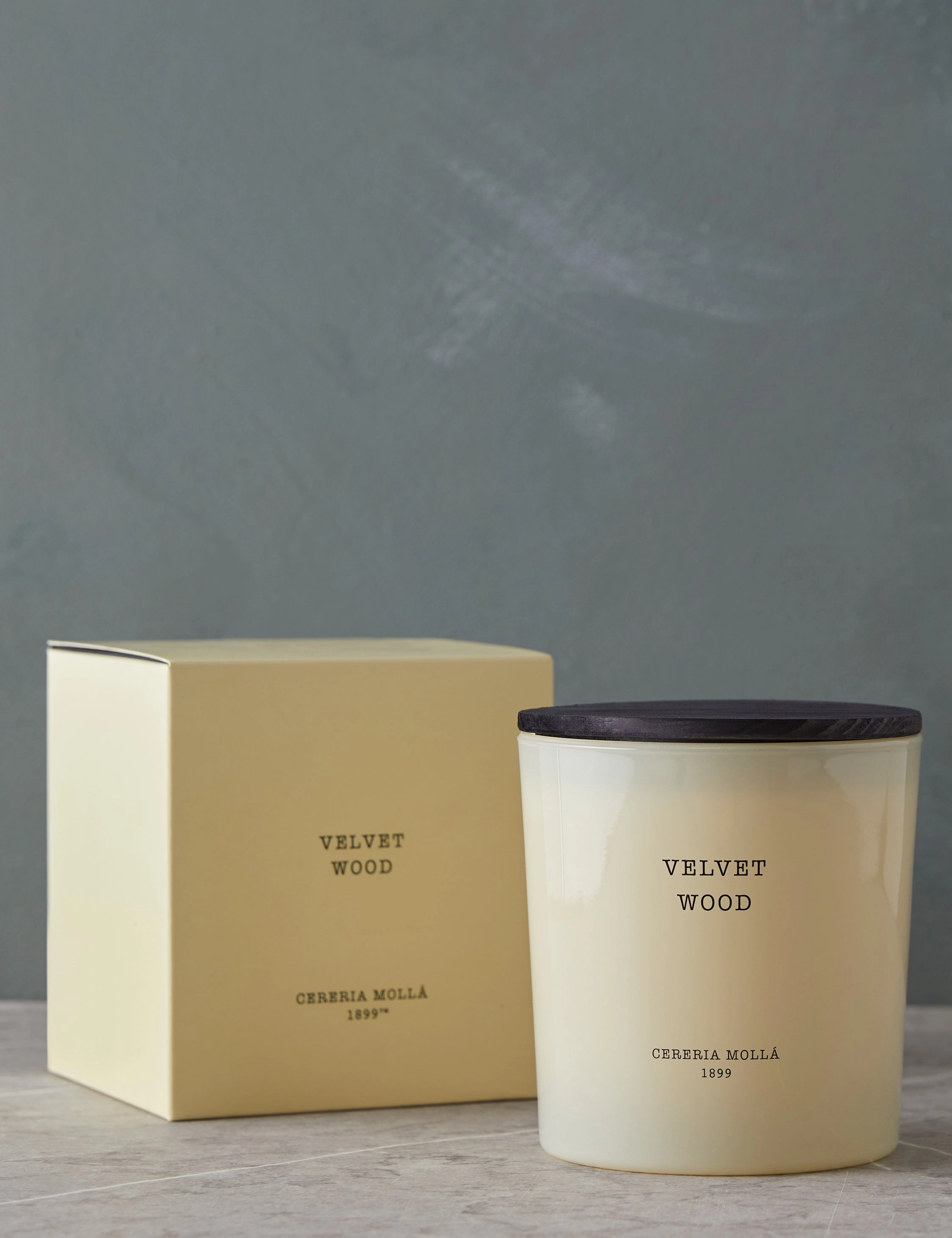 Boutique Fragrance by Cereria Molla