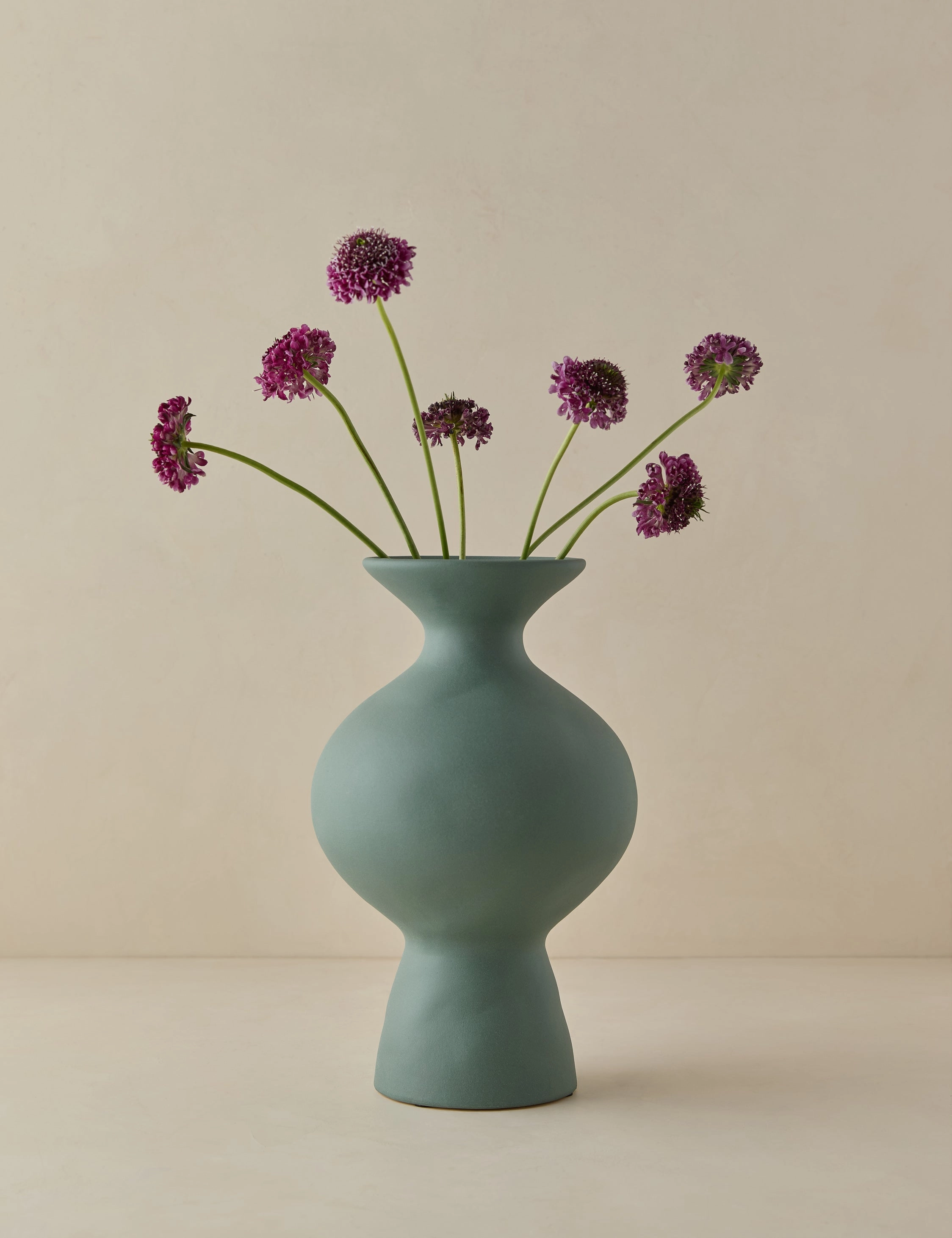 Calista Vase