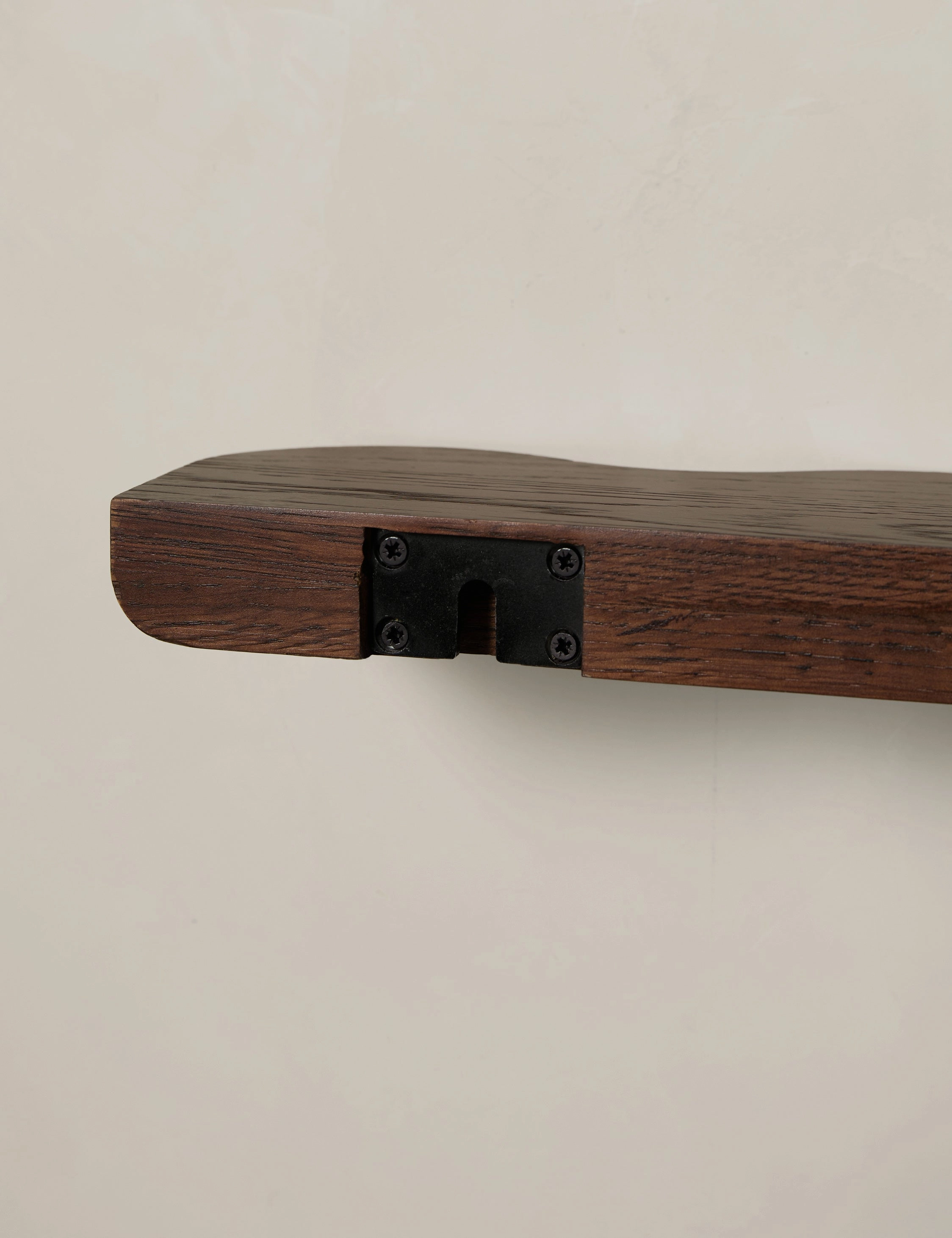 Cario Shelf