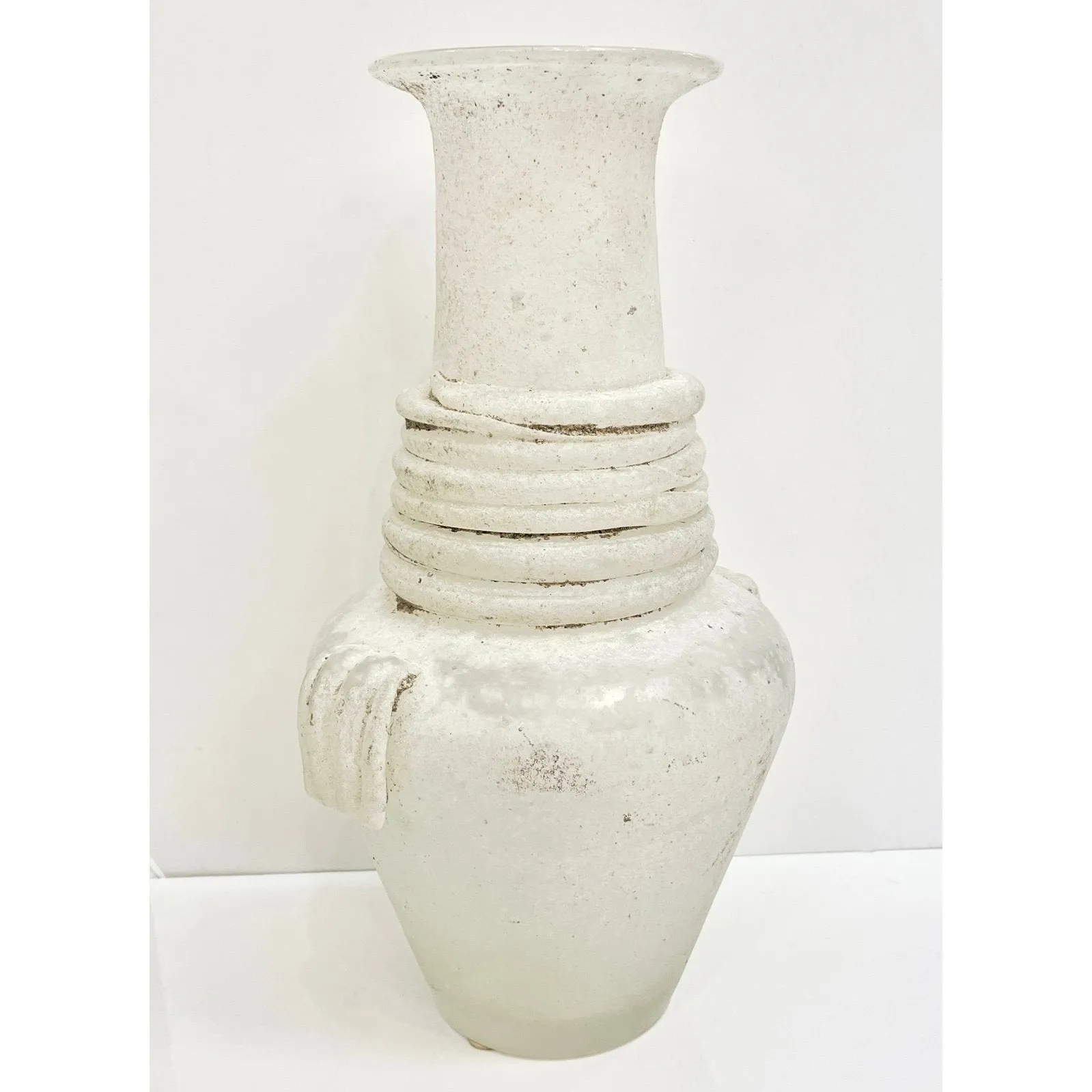 Cenedese 1950s Mid-Century Modern Italian White Scavo Murano Glass Round Vase