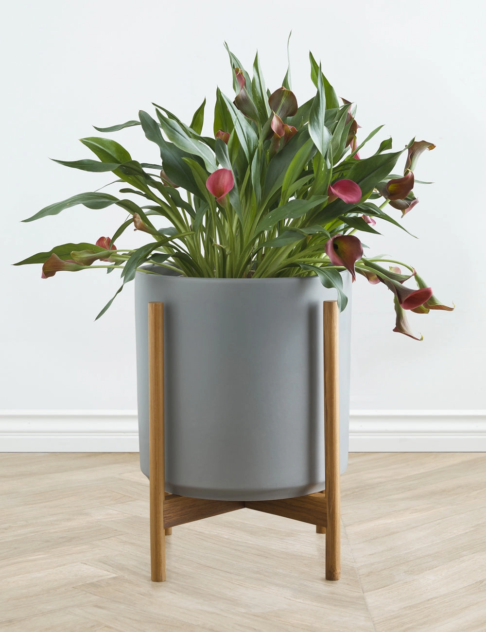 Ceramic Planter Pot   Teak Stand by LBE Design