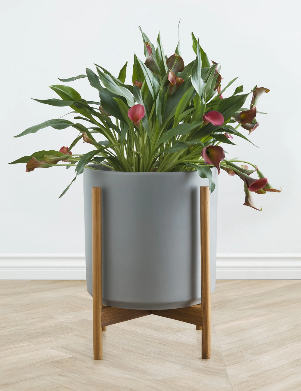 Ceramic Planter Pot   Teak Stand by LBE Design