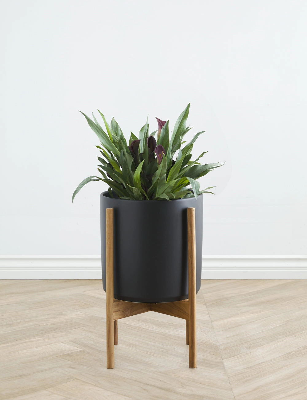 Ceramic Planter Pot   Teak Stand by LBE Design