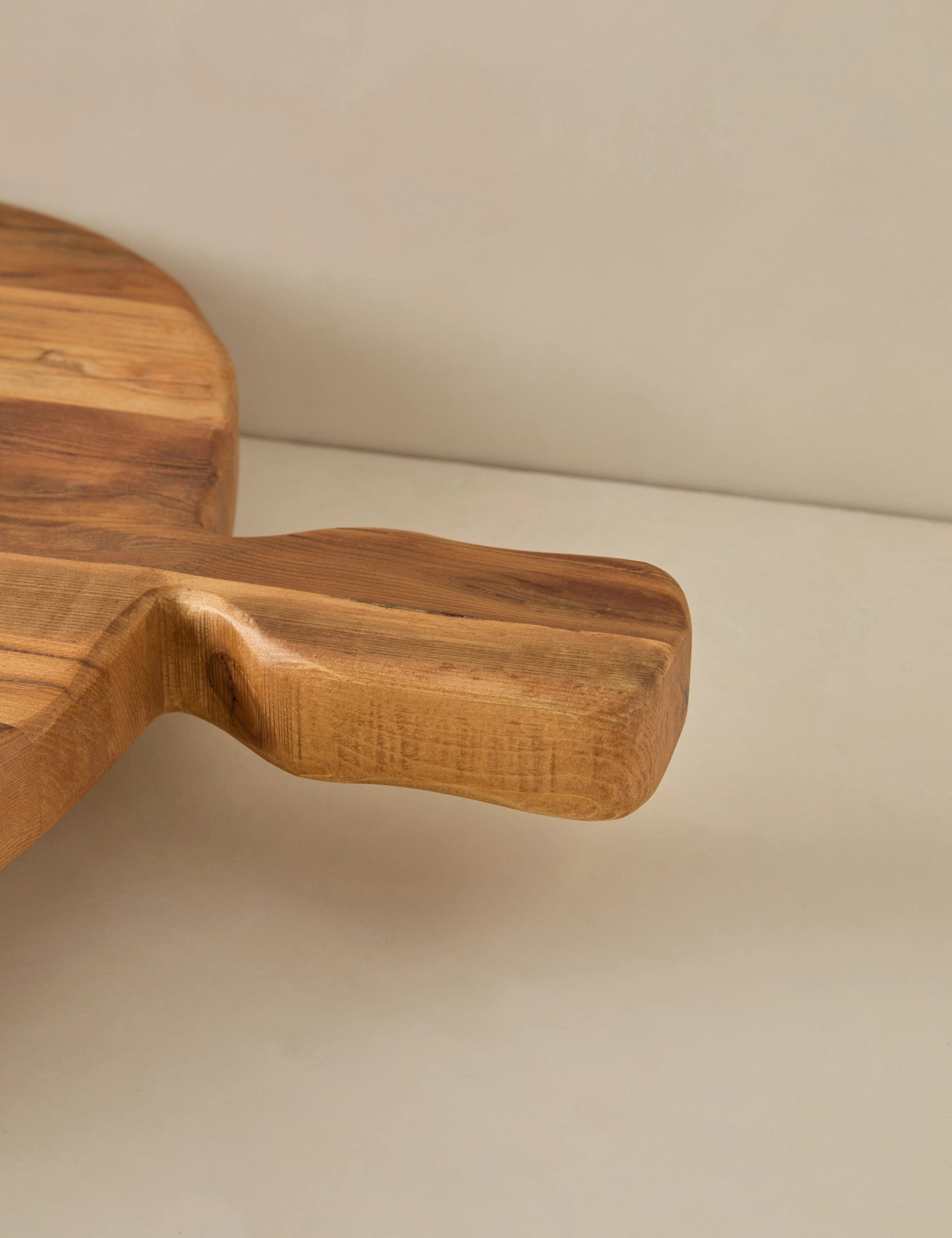 Classic Rectangular Footed Board by etHOME