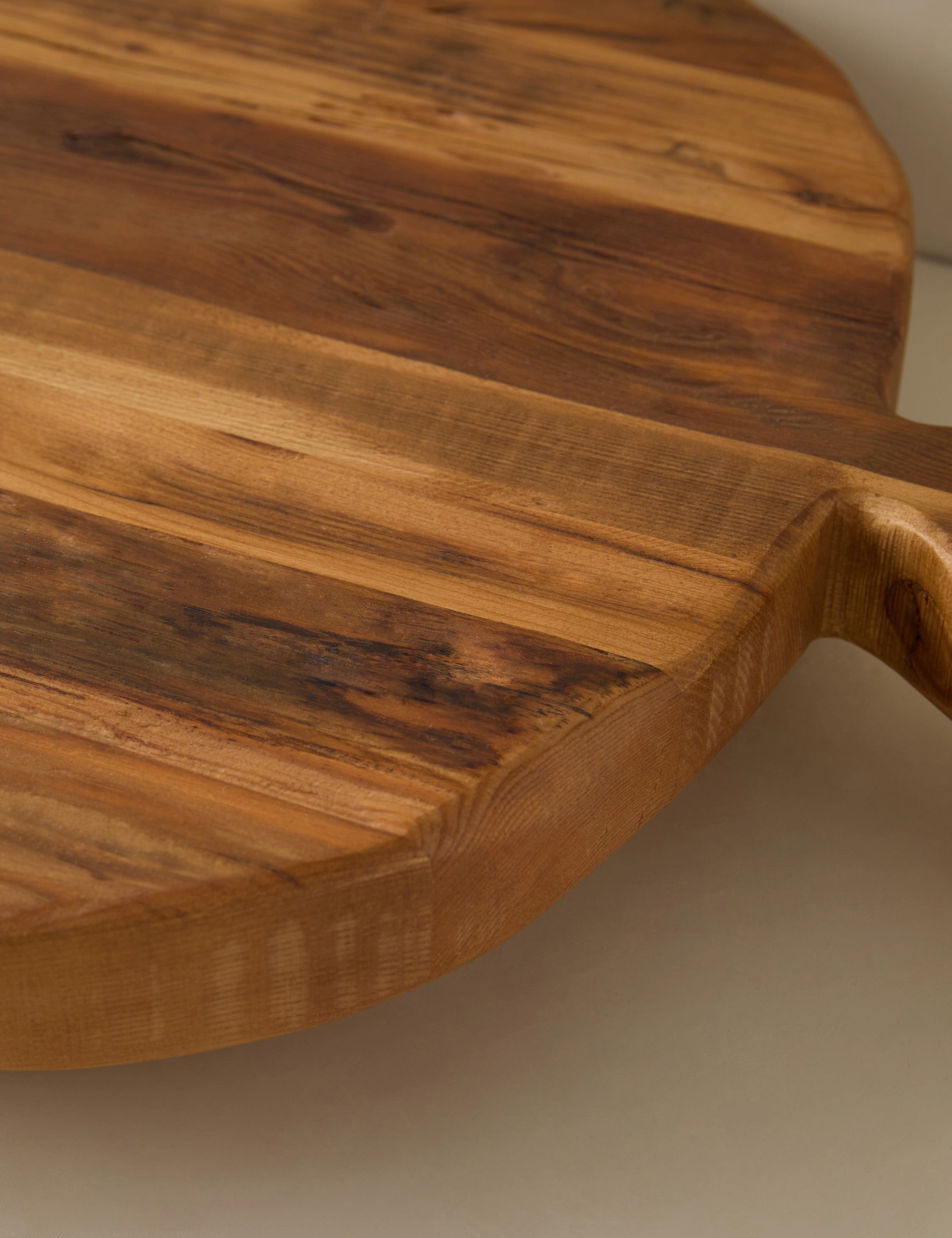 Classic Rectangular Footed Board by etHOME