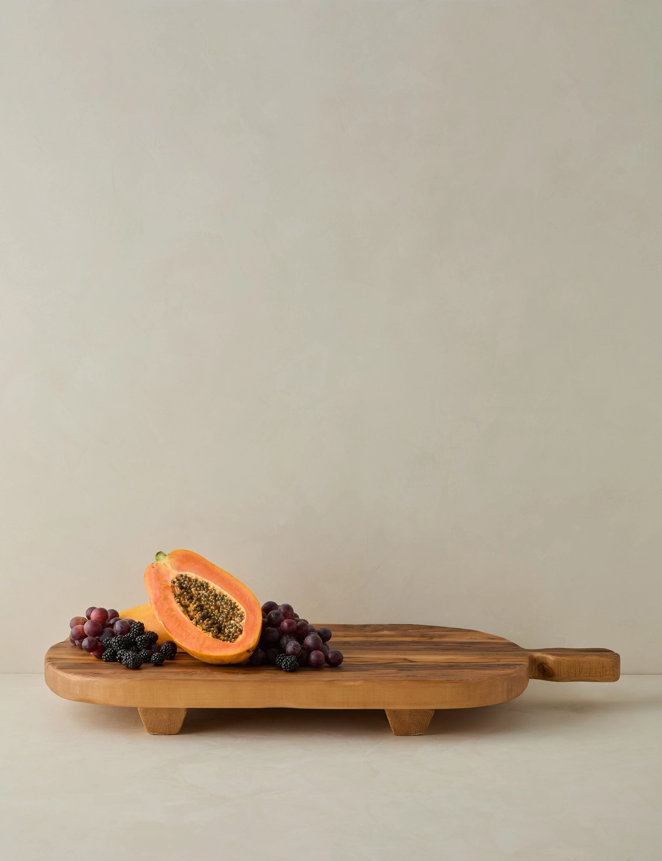 Classic Rectangular Footed Board by etHOME 
