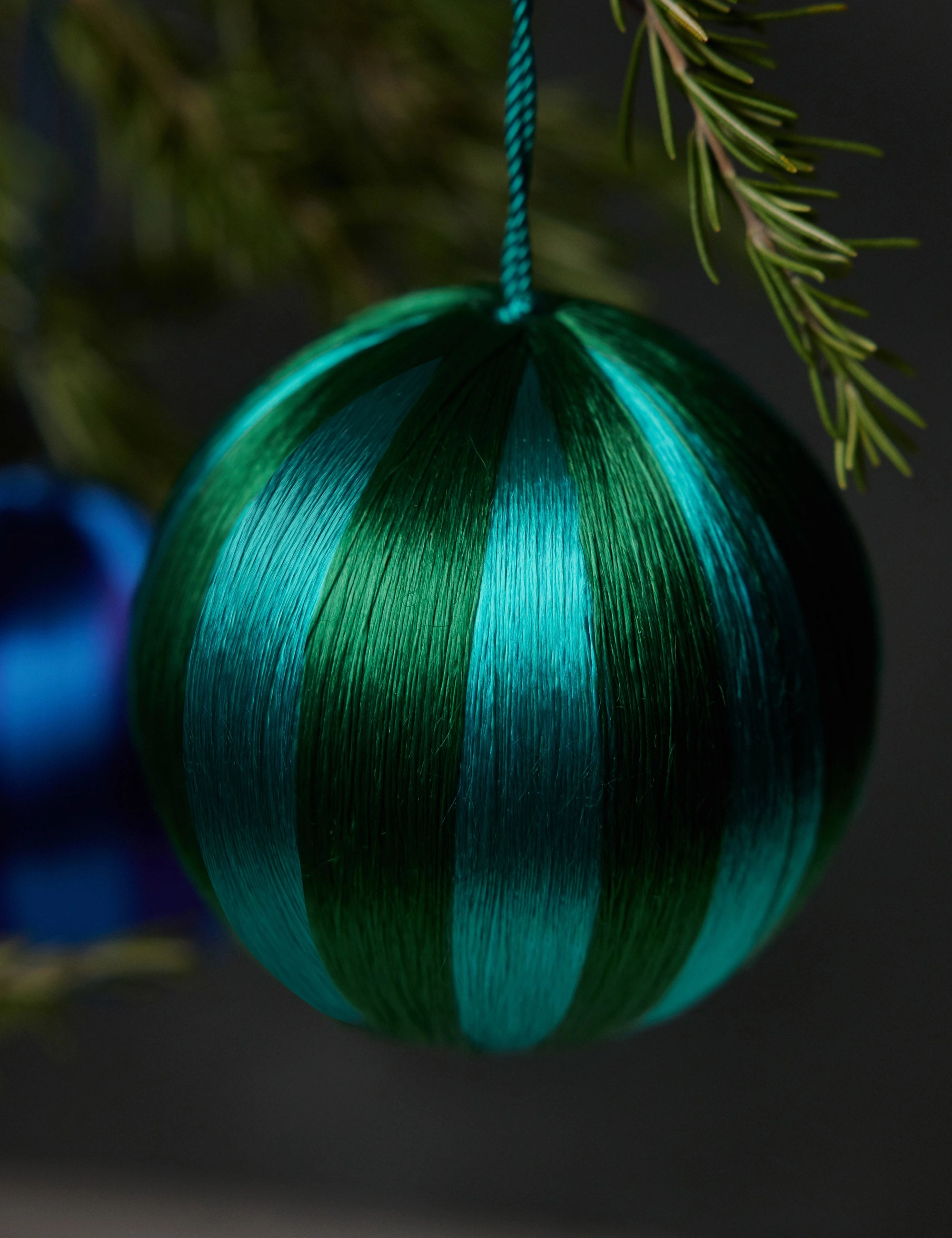 Cody Foster & Co Thread Ball Ornament, Large (Set of 5, Assorted)