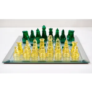 Contemporary Minimalist Green & Yellow Murano Glass Chess Set on Mirrored Board 