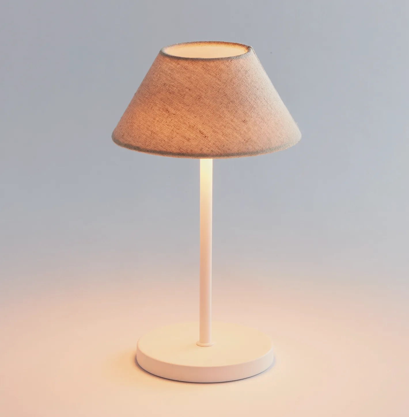 Cordless Portable Lamp