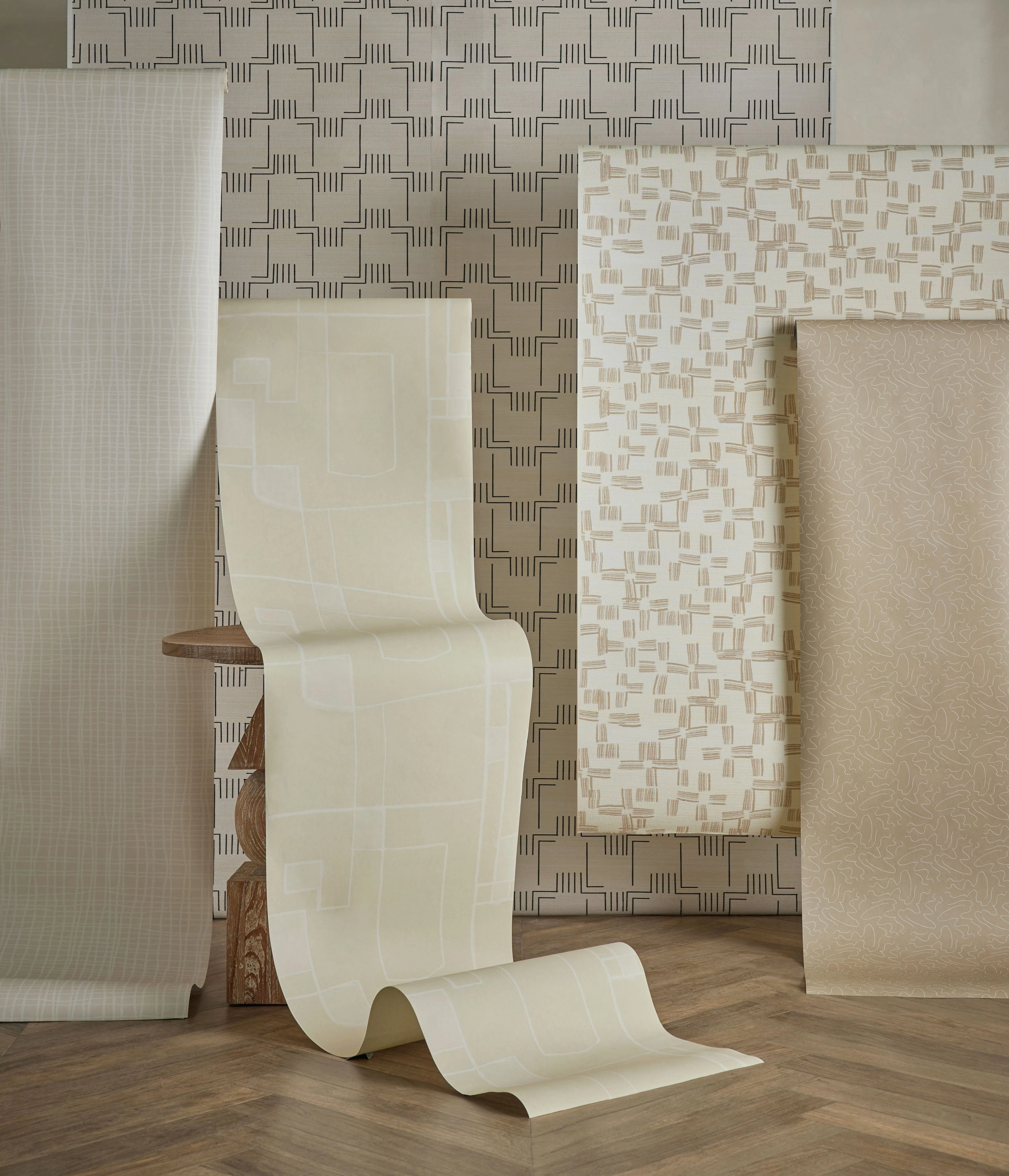 Crossmarks Grasscloth Wallpaper by lan Byrd