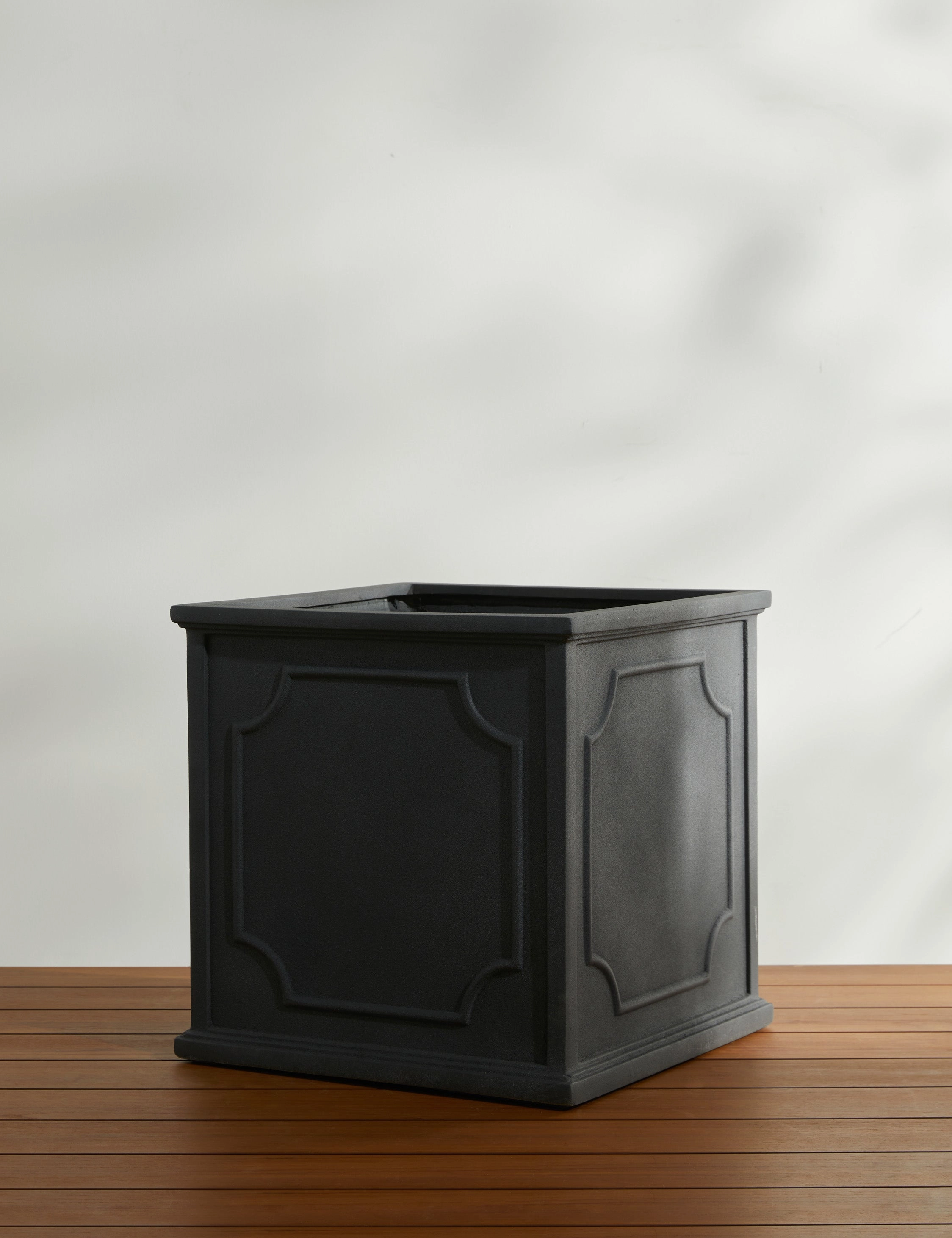 Cumberland Planter by Campania International