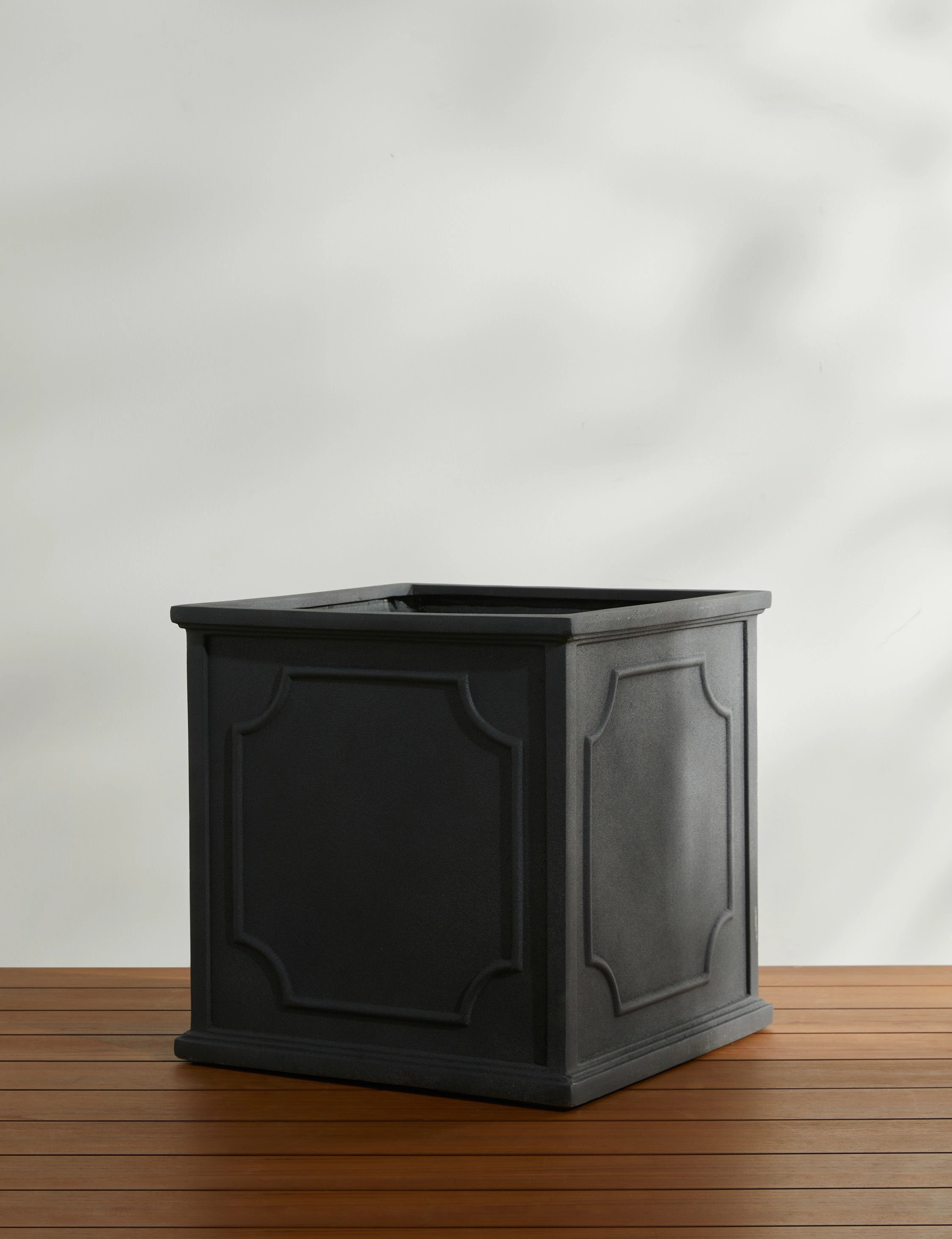 Cumberland Planter by Campania International