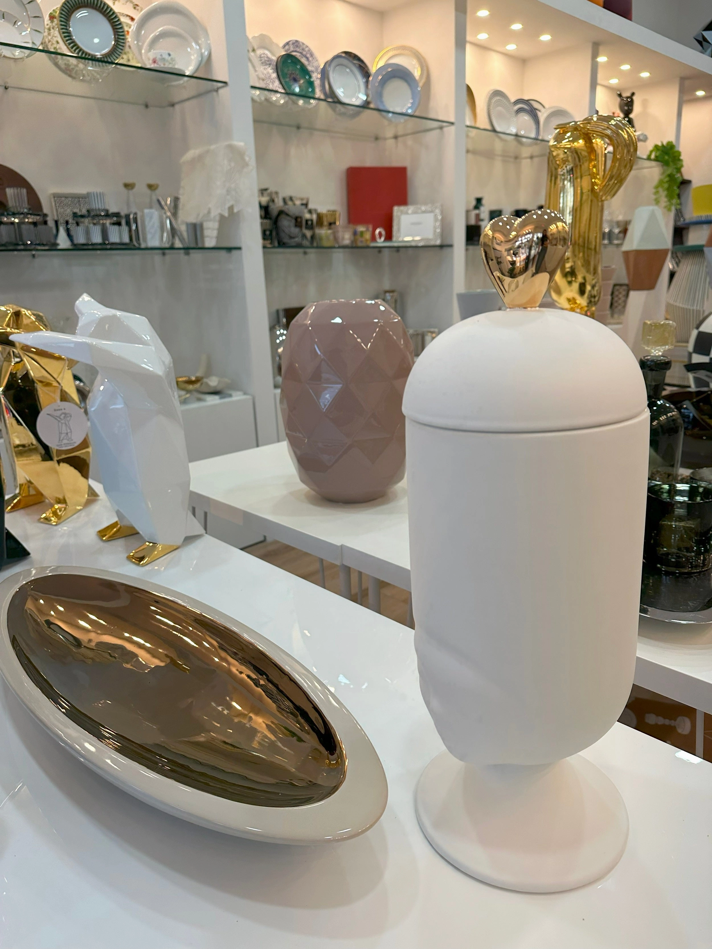 Dab Penguin - Sculpture Glossy White / Gold