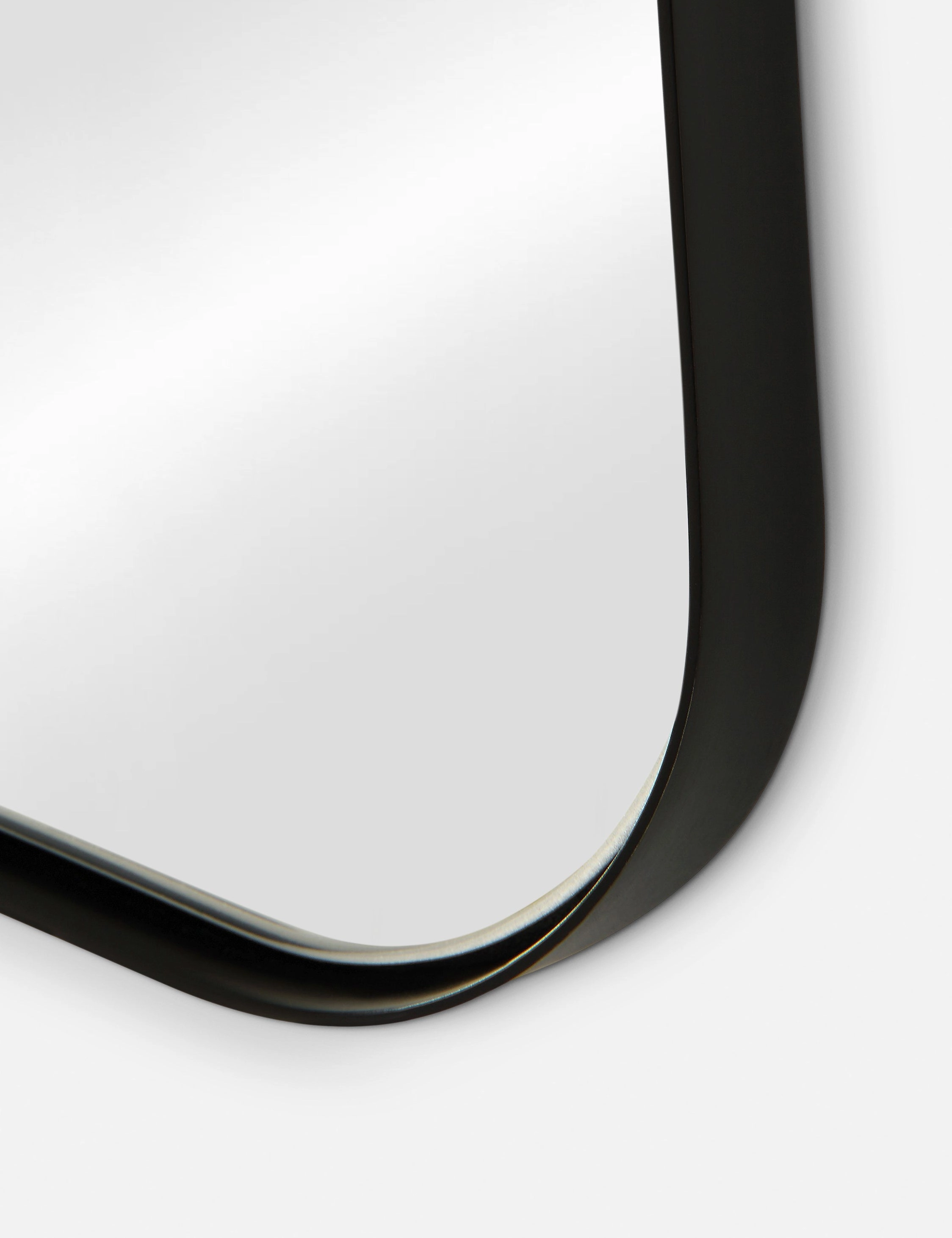 Dija Mirror