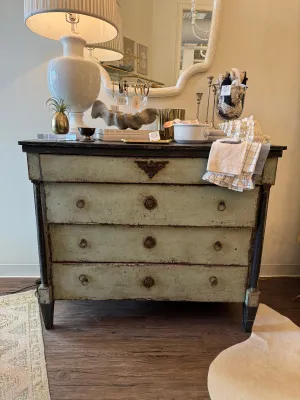 Distressed Painted Antique 4 Drawer Chest 
