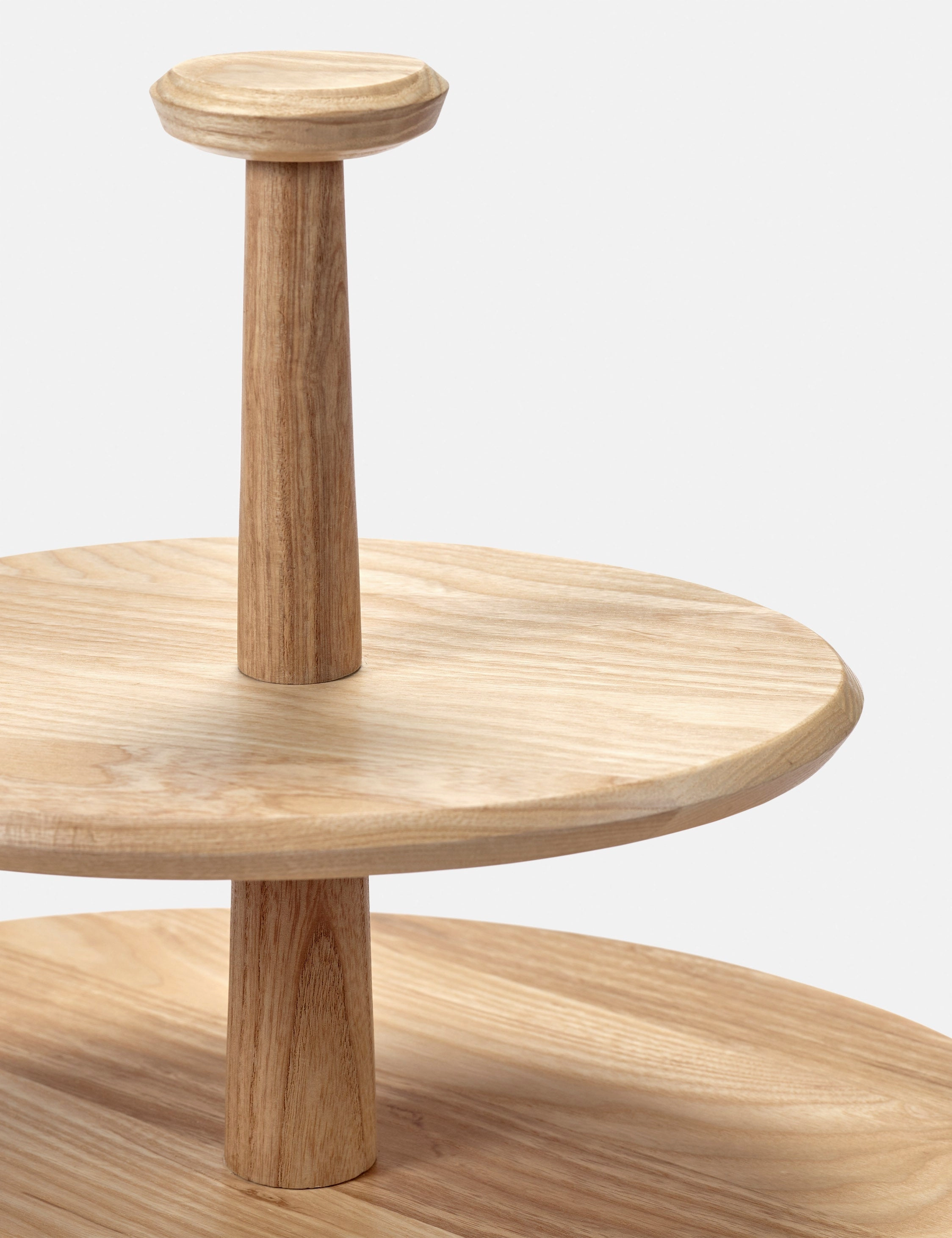 Dune Ash Wood Cake Stand by Kelly Wearstler x Serax